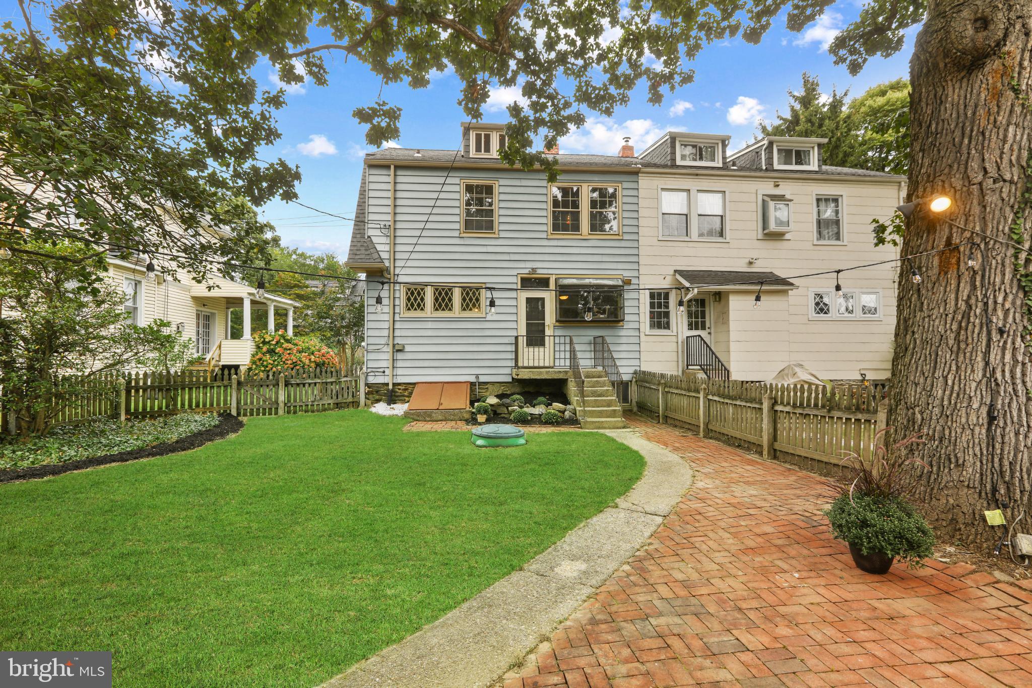 LAKE EVESHAM HISTORIC DISTRICT - Residential