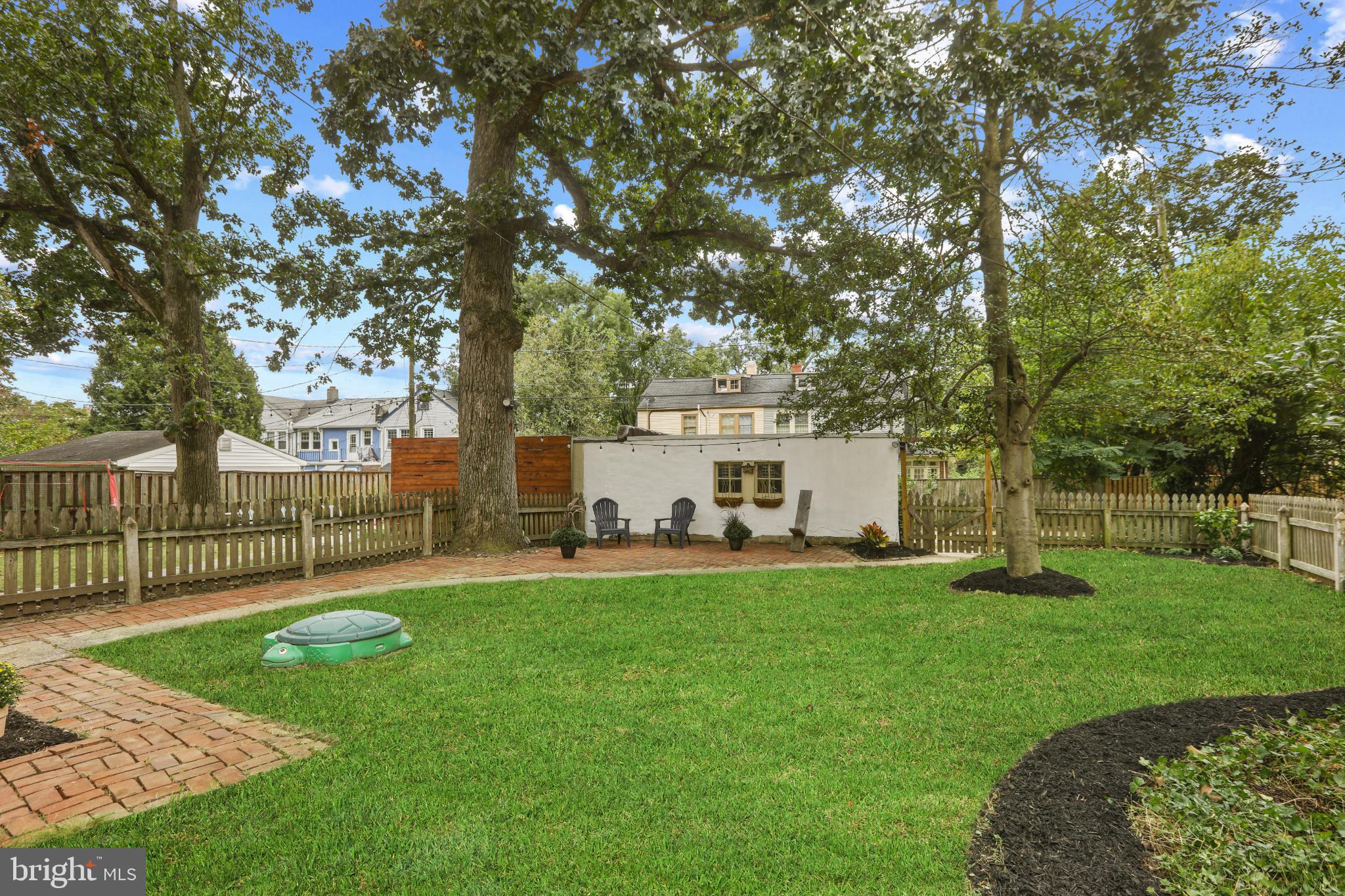 LAKE EVESHAM HISTORIC DISTRICT - Residential