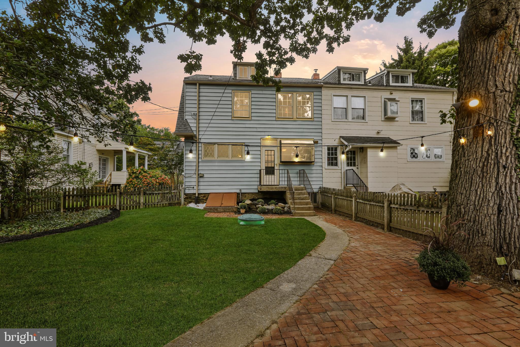 LAKE EVESHAM HISTORIC DISTRICT - Residential