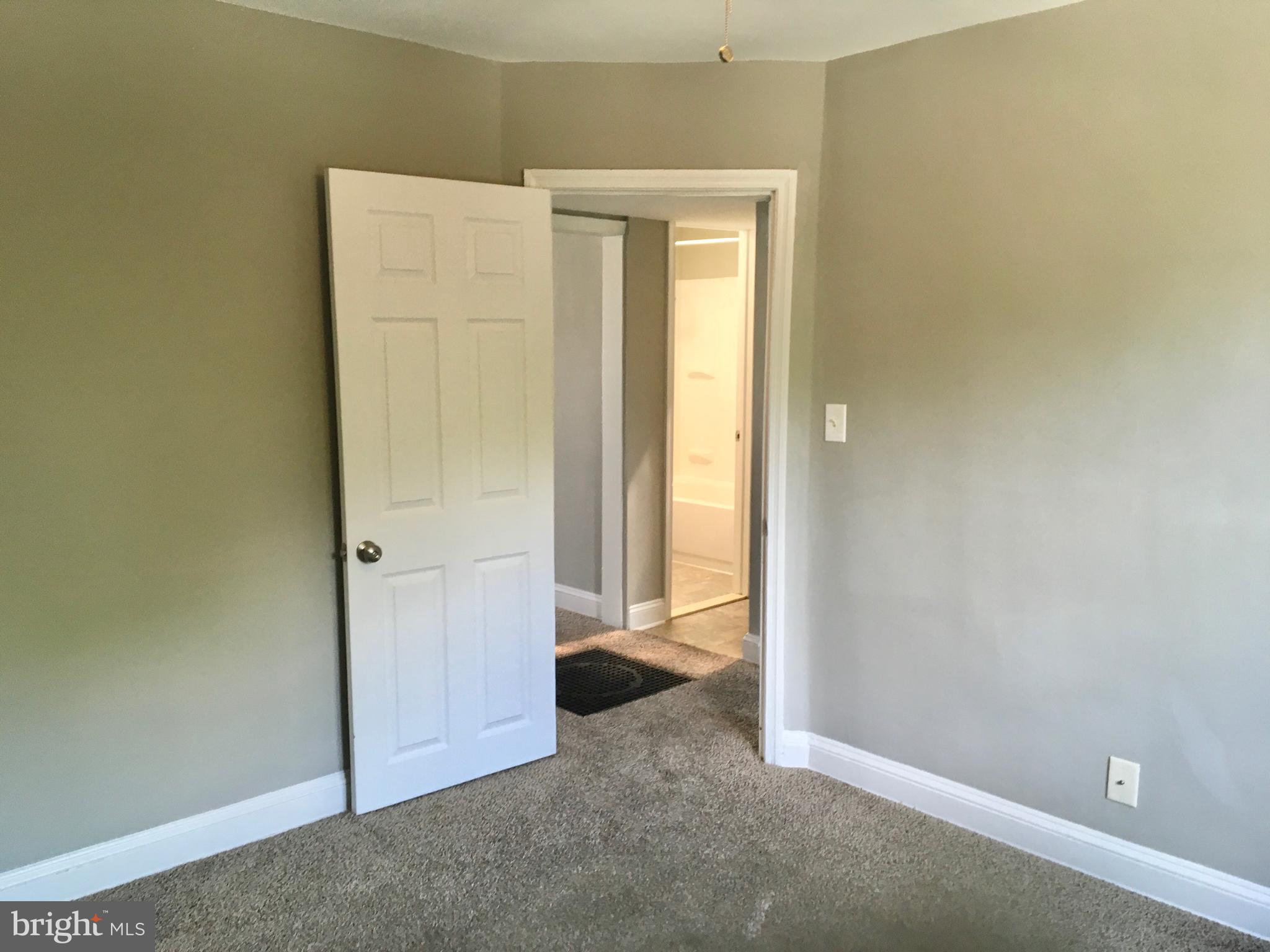 DUNDALK - Residential Lease