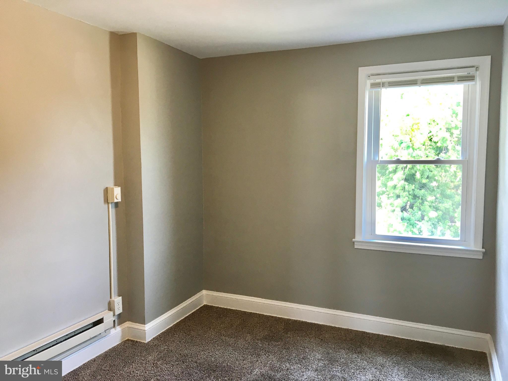 7235 HOLABIRD AVENUE UNIT B