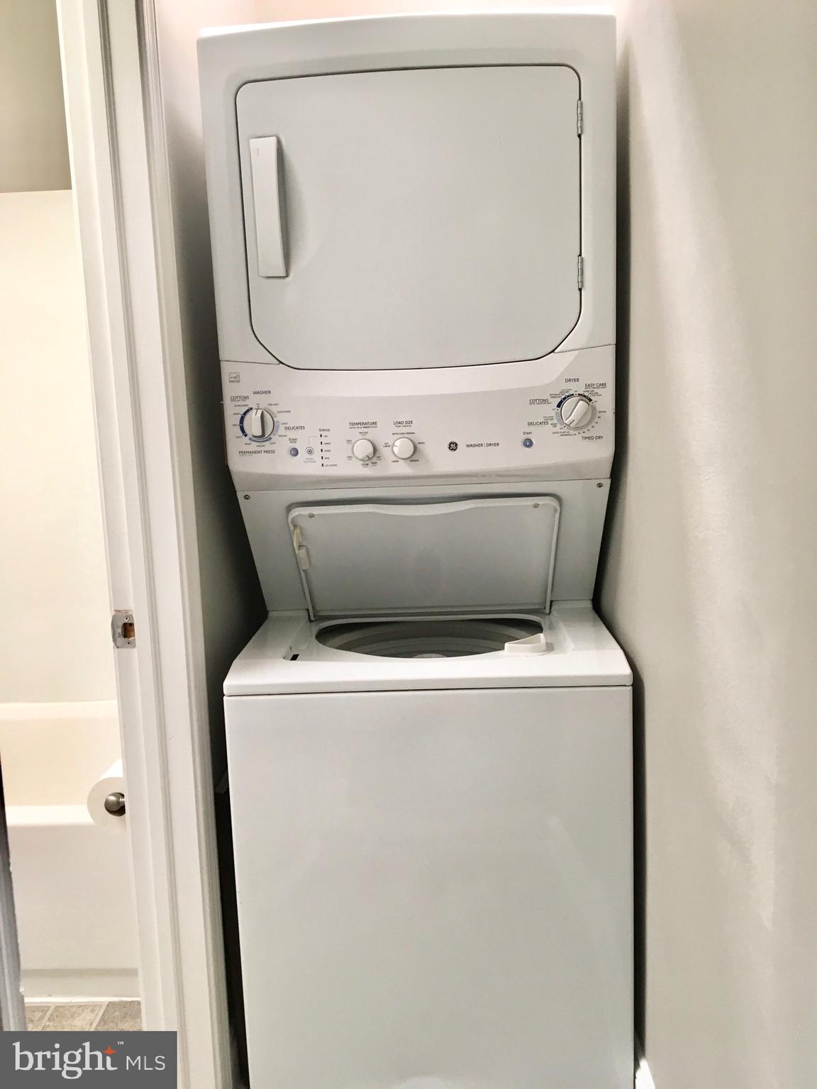 7235 HOLABIRD AVENUE UNIT B