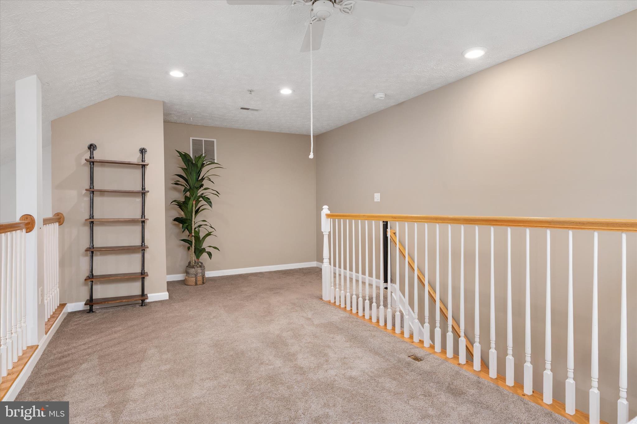 HARBOUR GATES - Residential