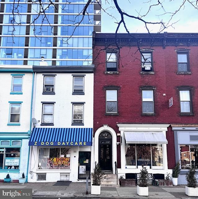 RITTENHOUSE SQUARE - Commercial Sale