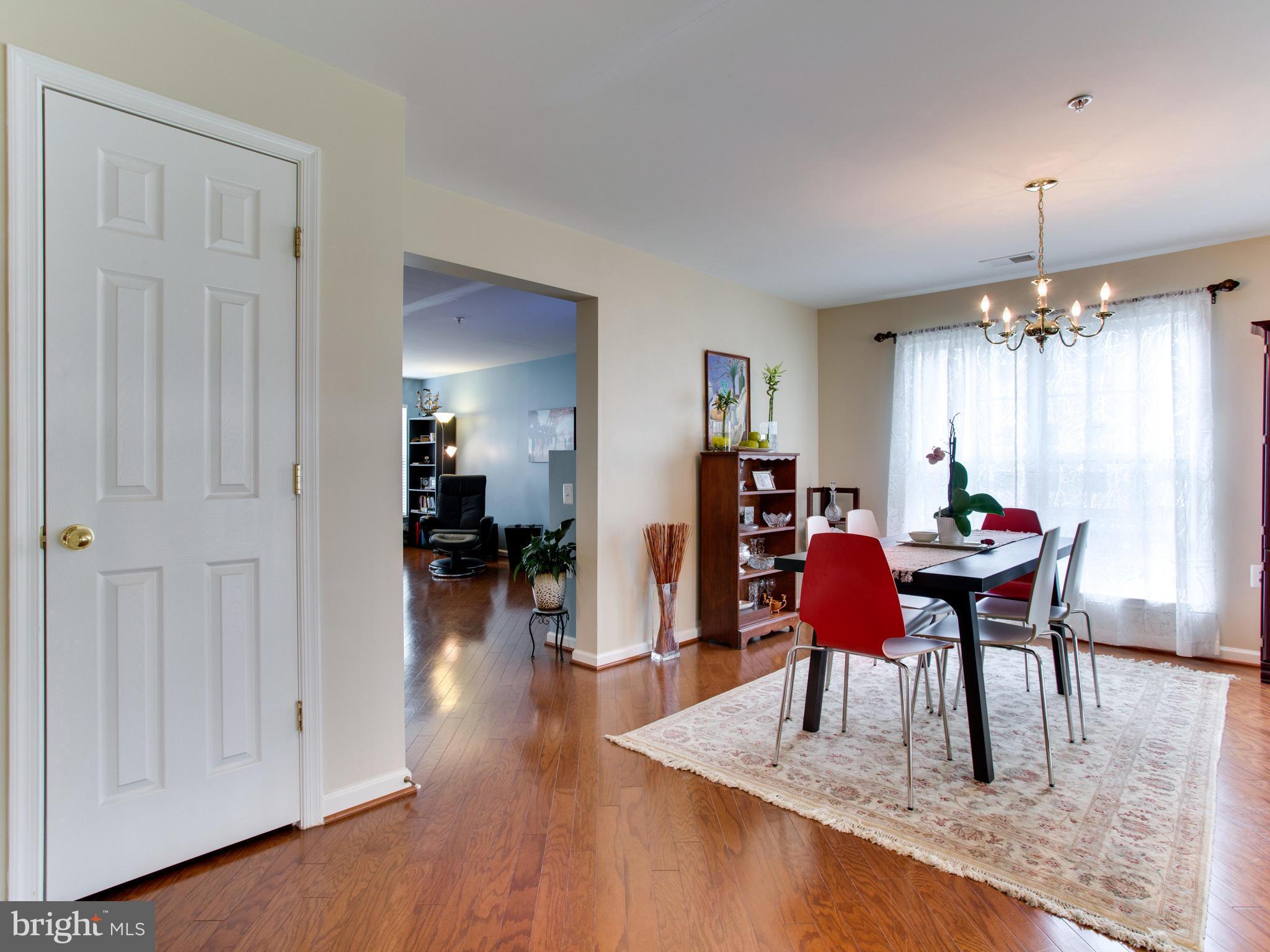 MARKET CENTER CONDOMINIUM - Residential