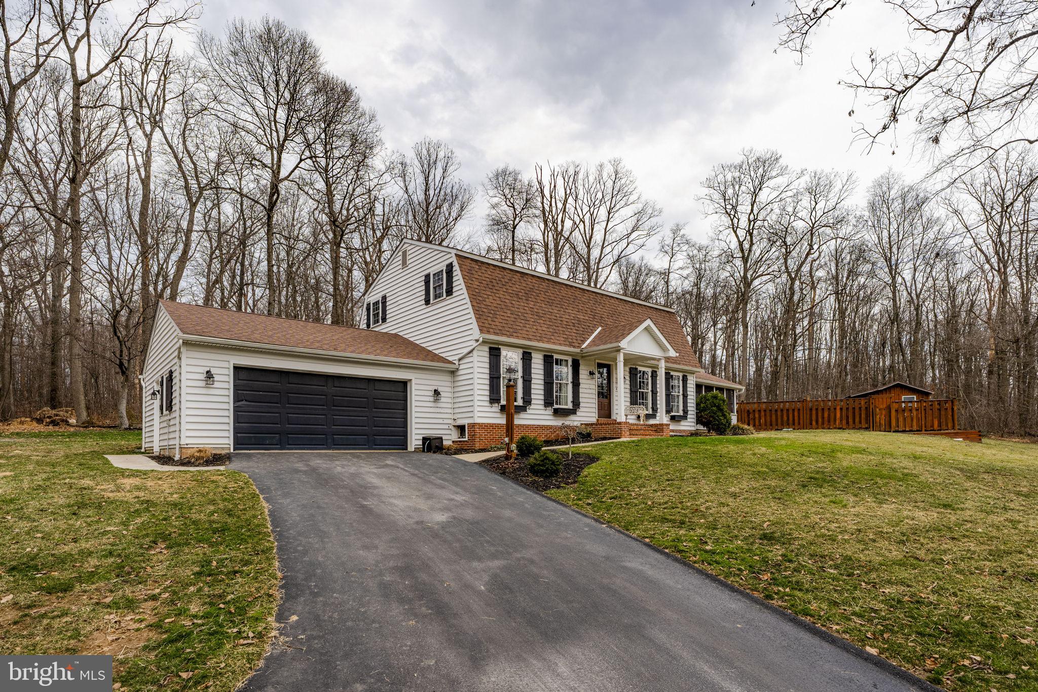 CAERNARVON TWP - Residential