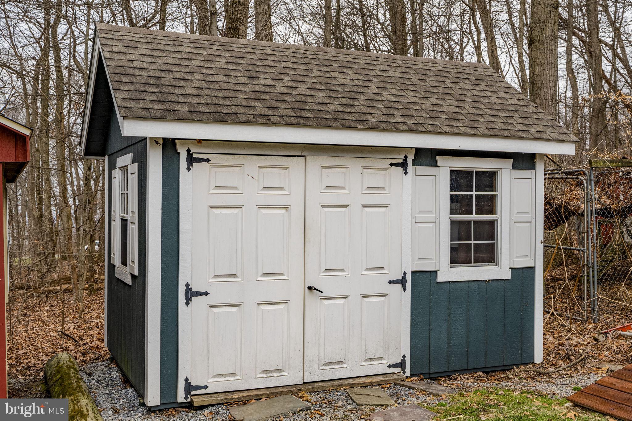 CAERNARVON TWP - Residential