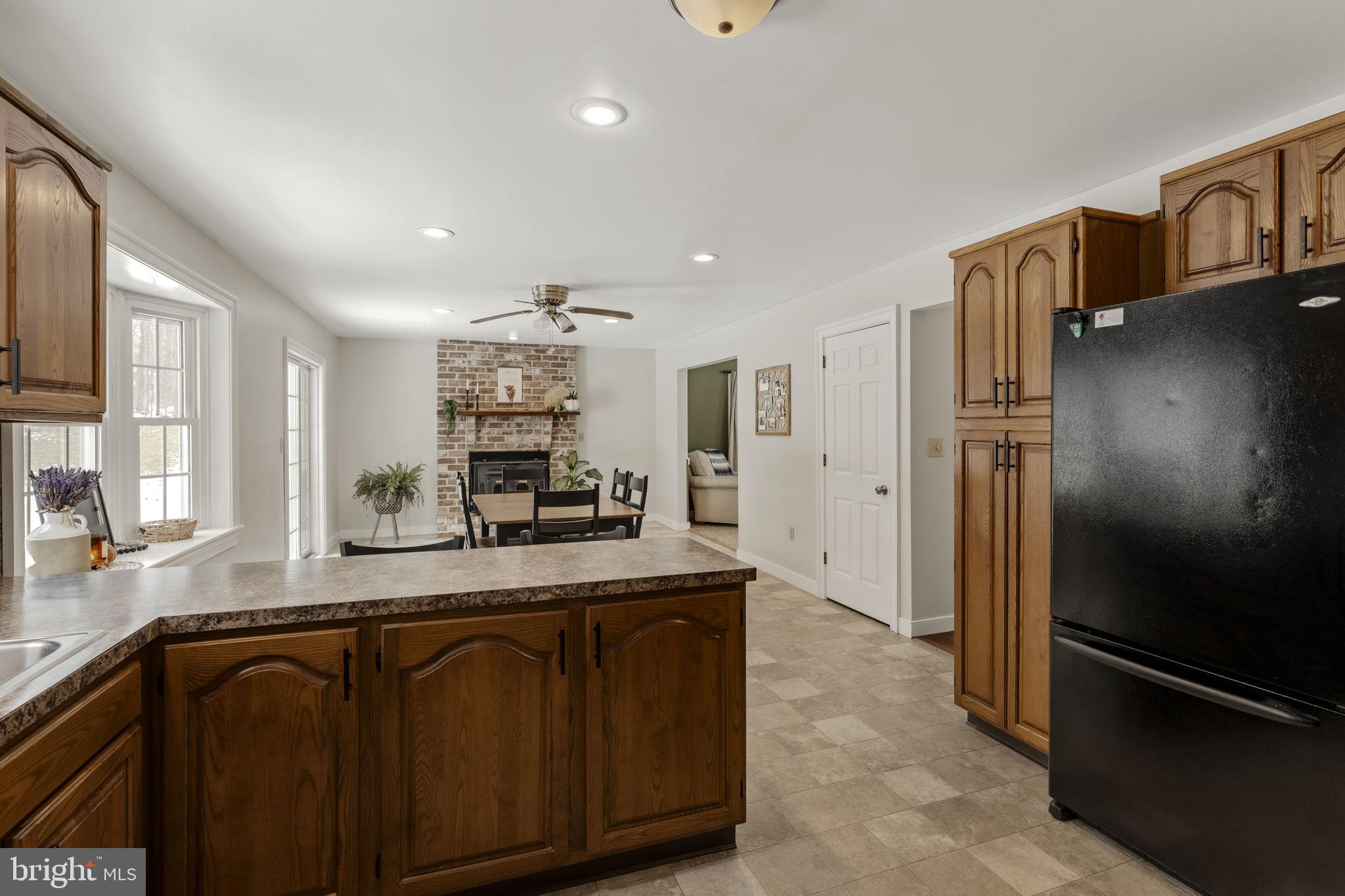 CAERNARVON TWP - Residential