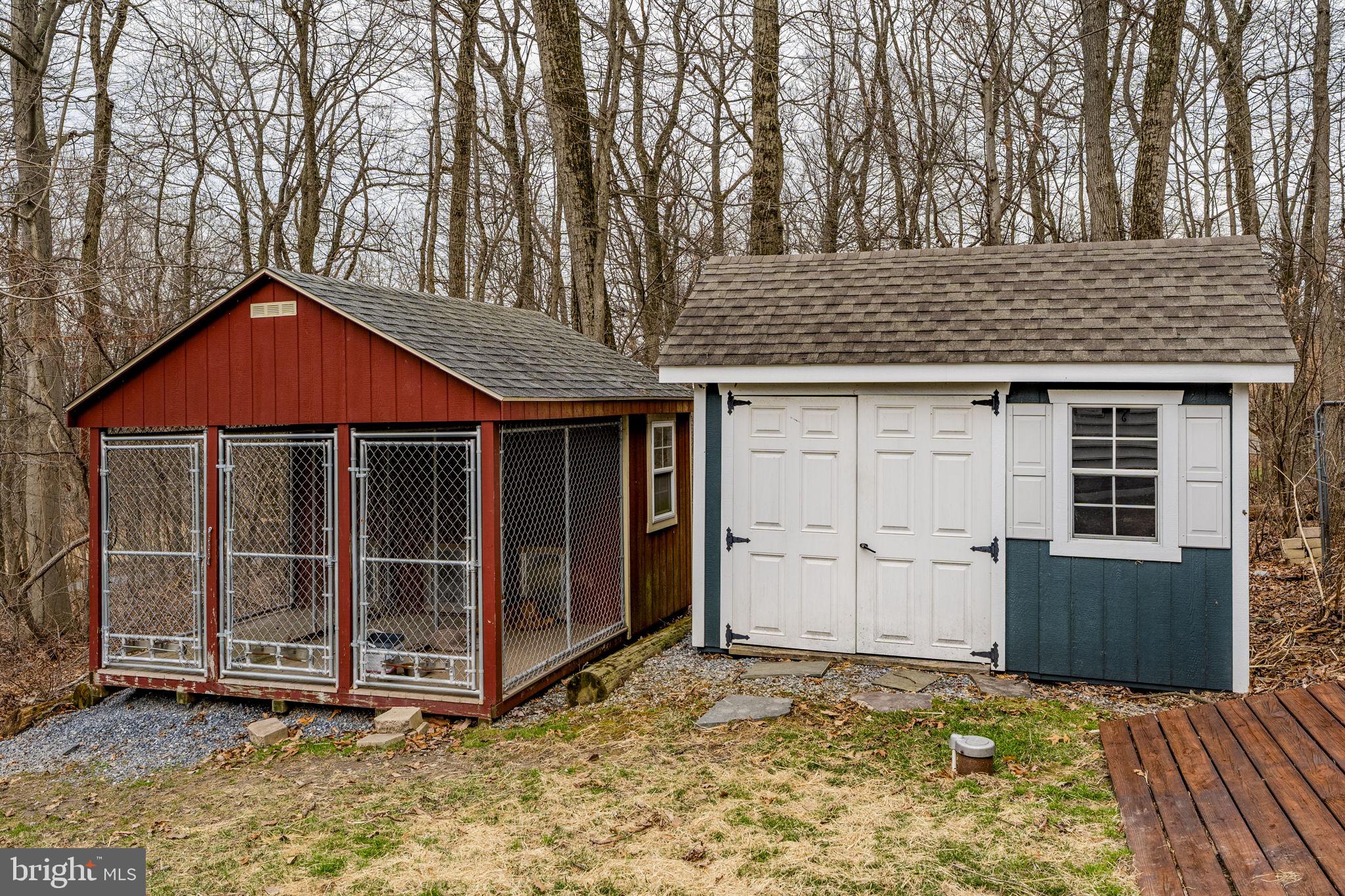 CAERNARVON TWP - Residential