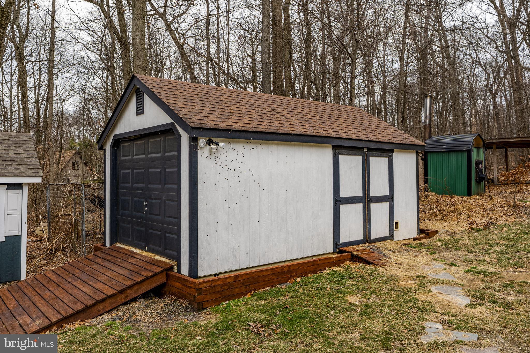 CAERNARVON TWP - Residential