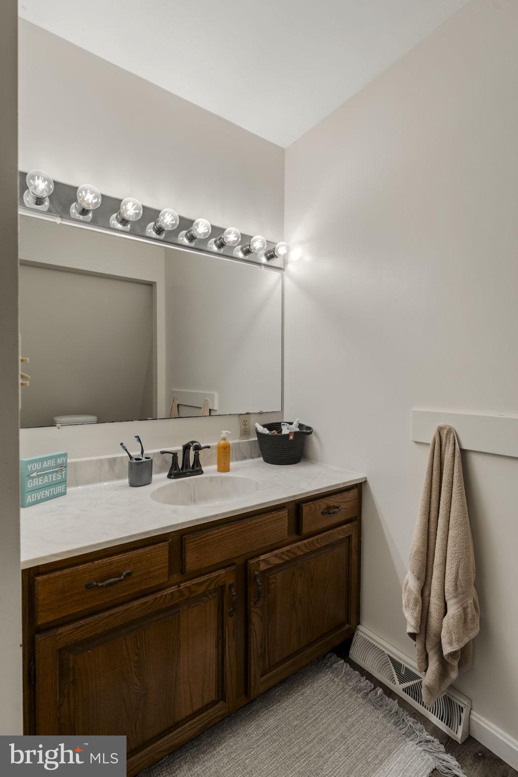 CAERNARVON TWP - Residential