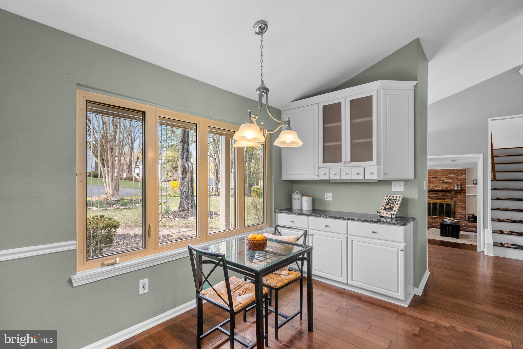 COUNTY VIEW - Residential