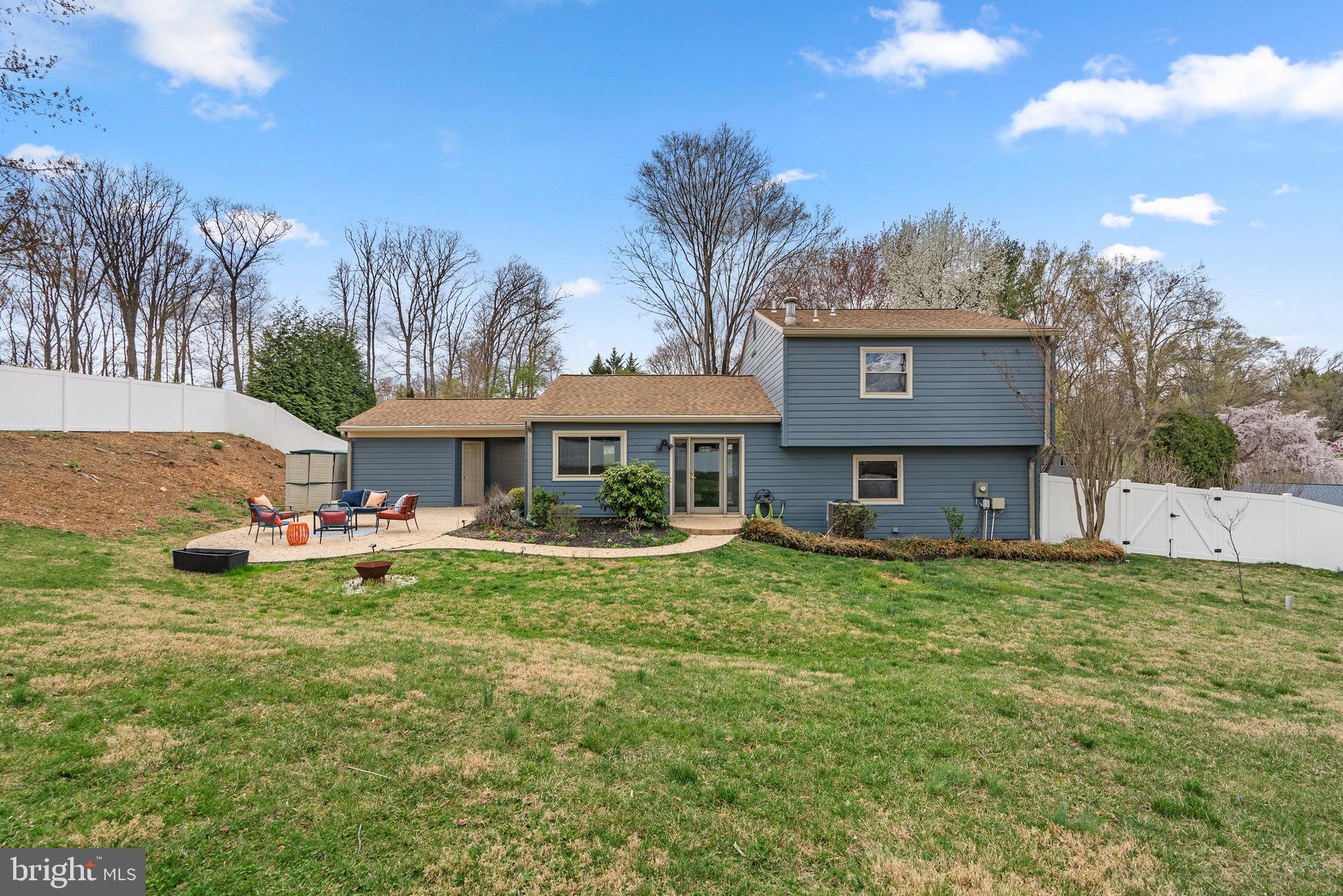 COUNTY VIEW - Residential