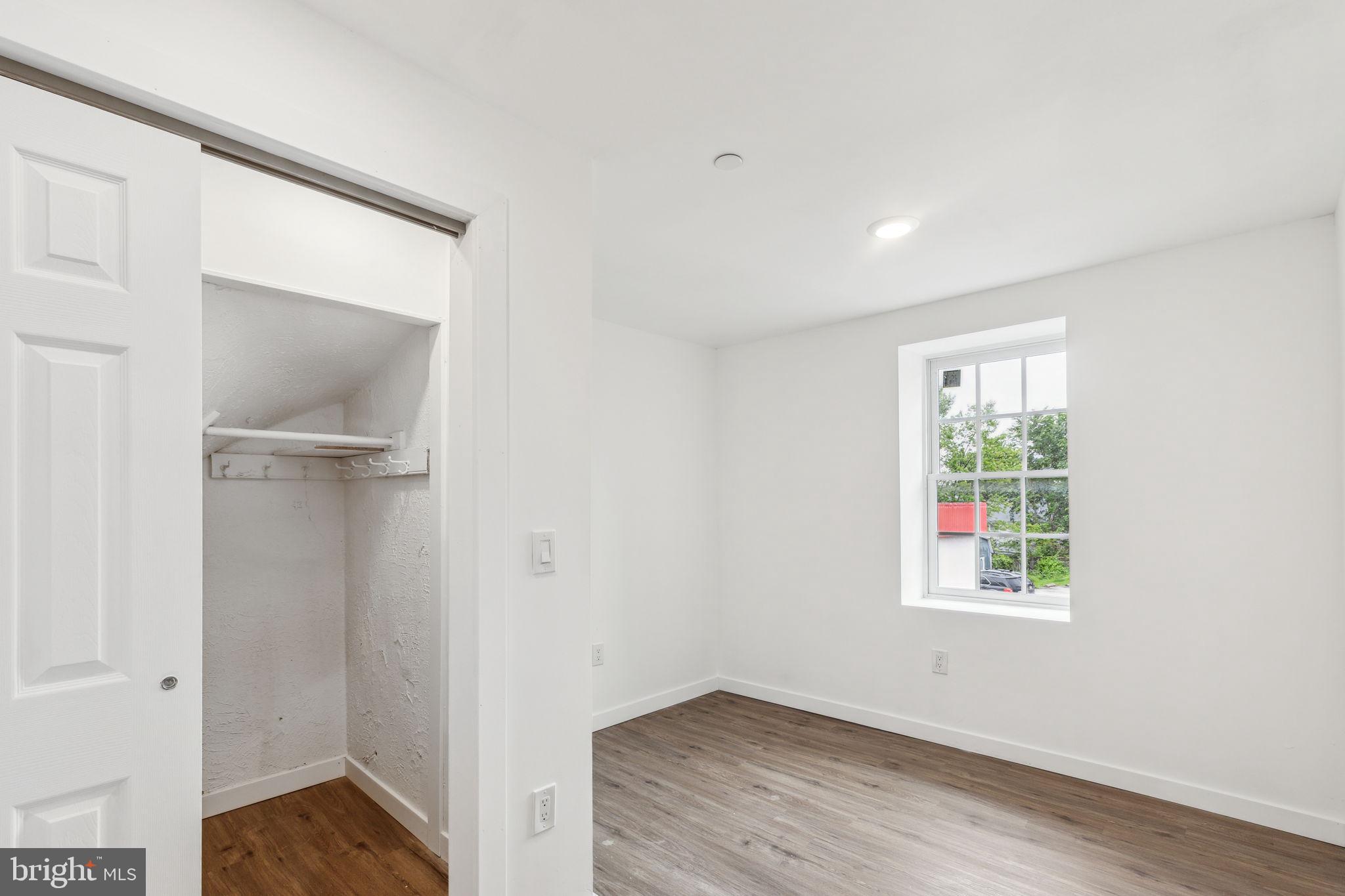 ROXBOROUGH - Residential Income