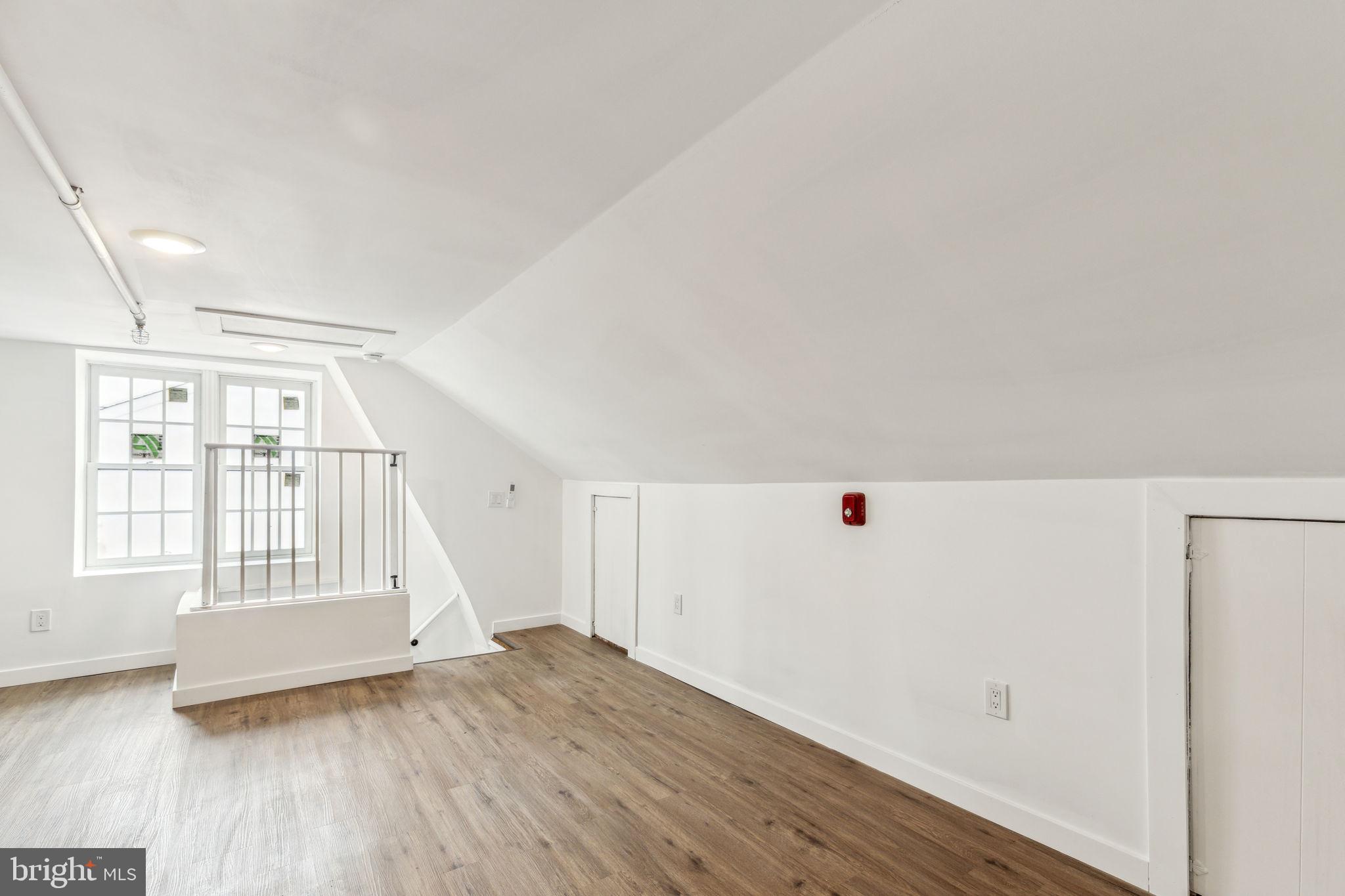 ROXBOROUGH - Residential Income