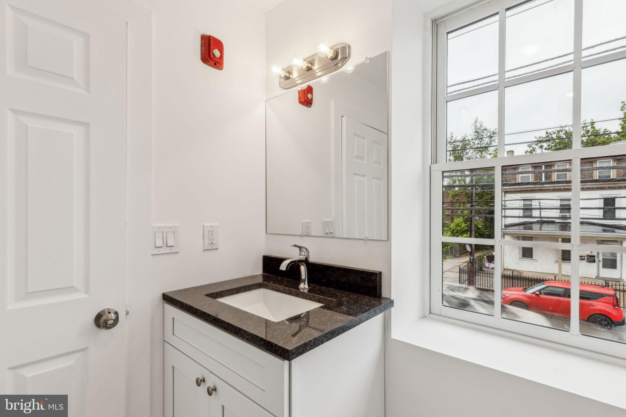 ROXBOROUGH - Residential Income