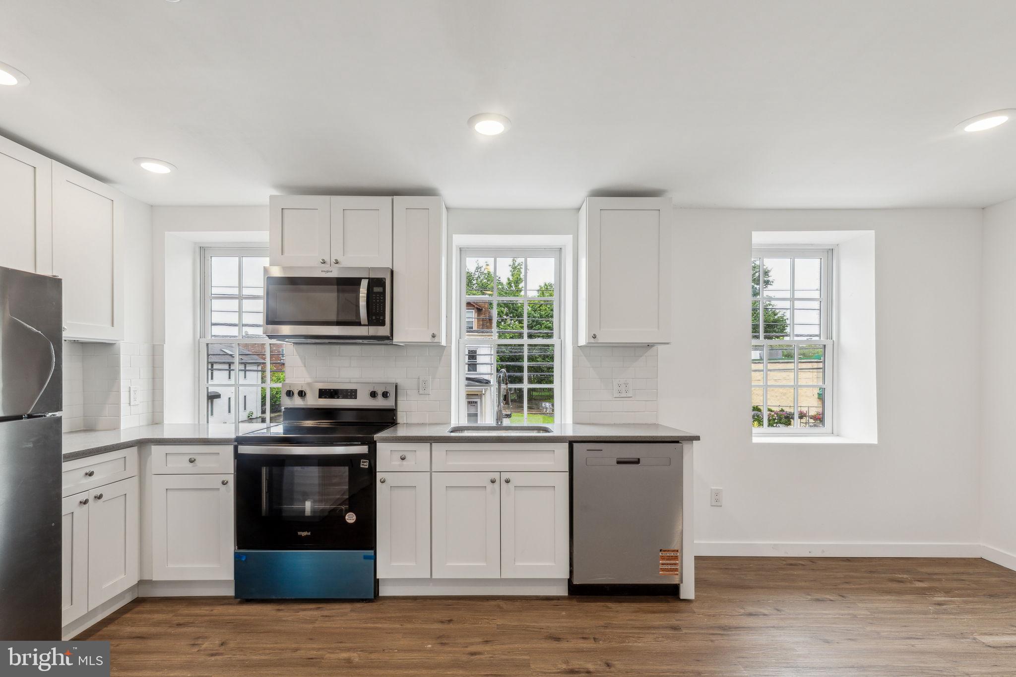 ROXBOROUGH - Residential Income