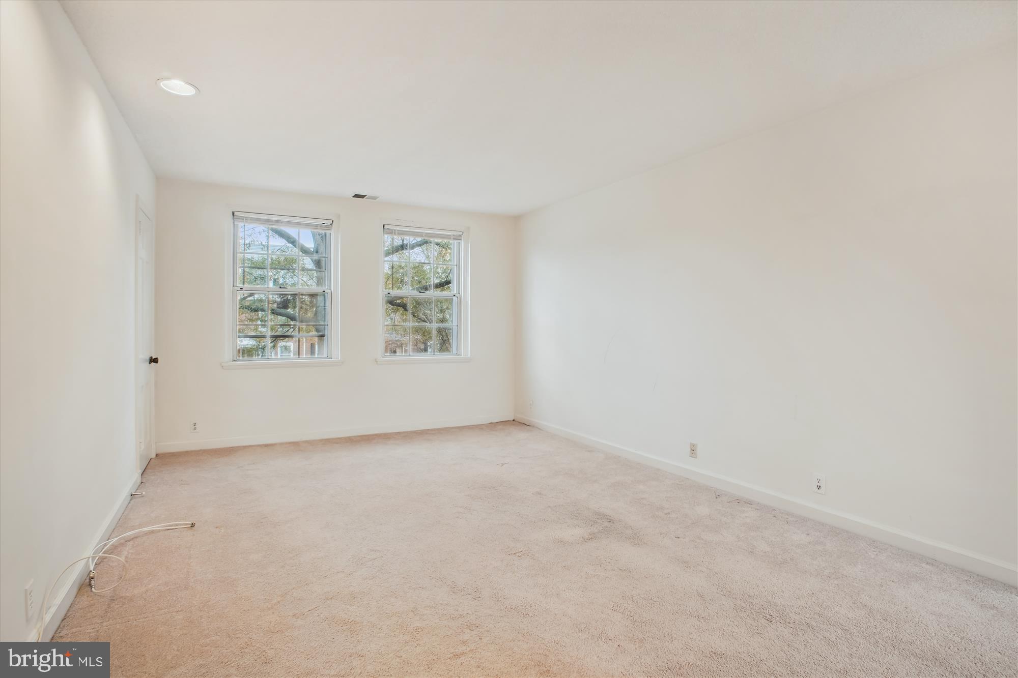 FAIRLINGTON ARBORS - Residential