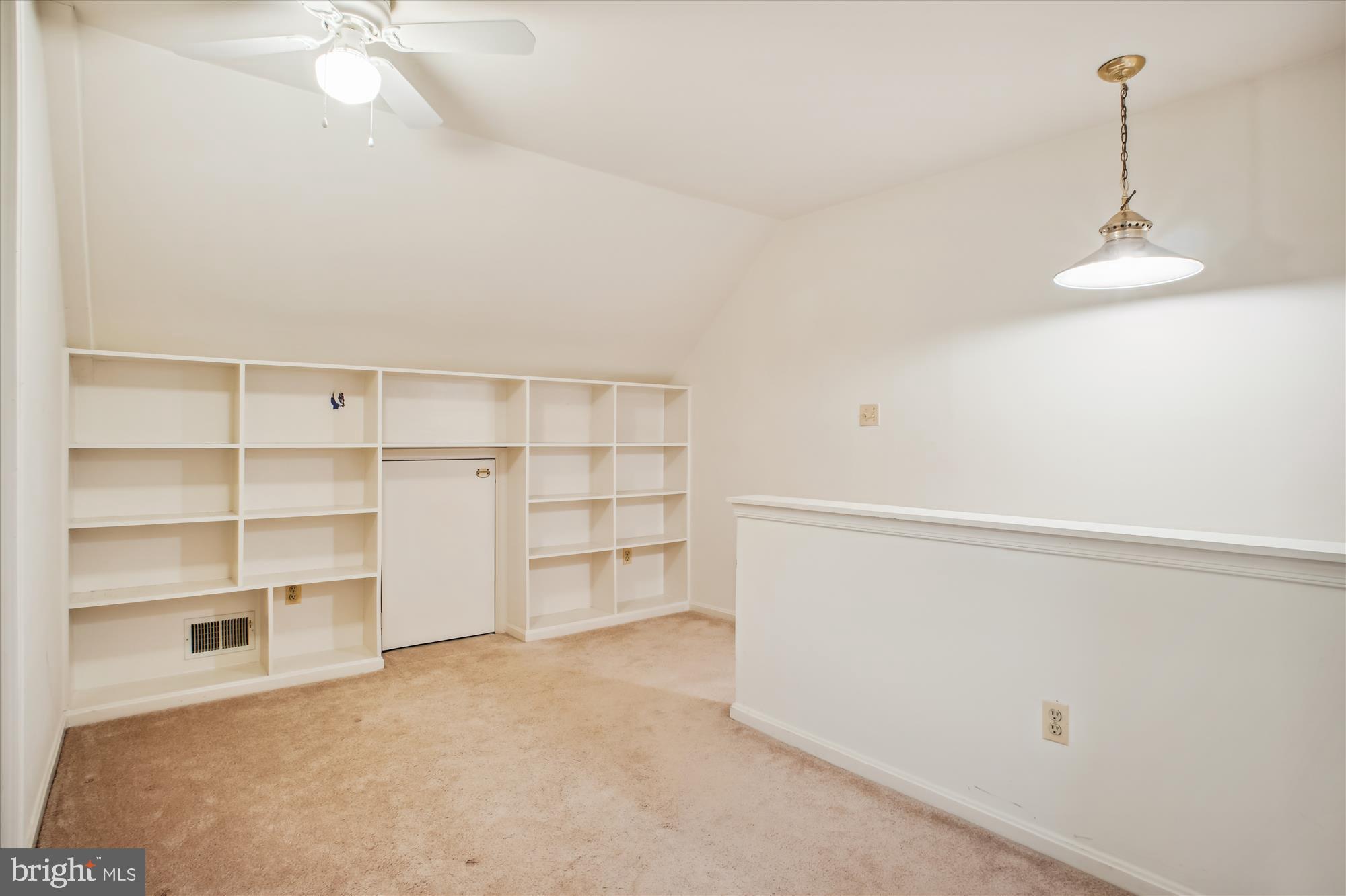 FAIRLINGTON ARBORS - Residential