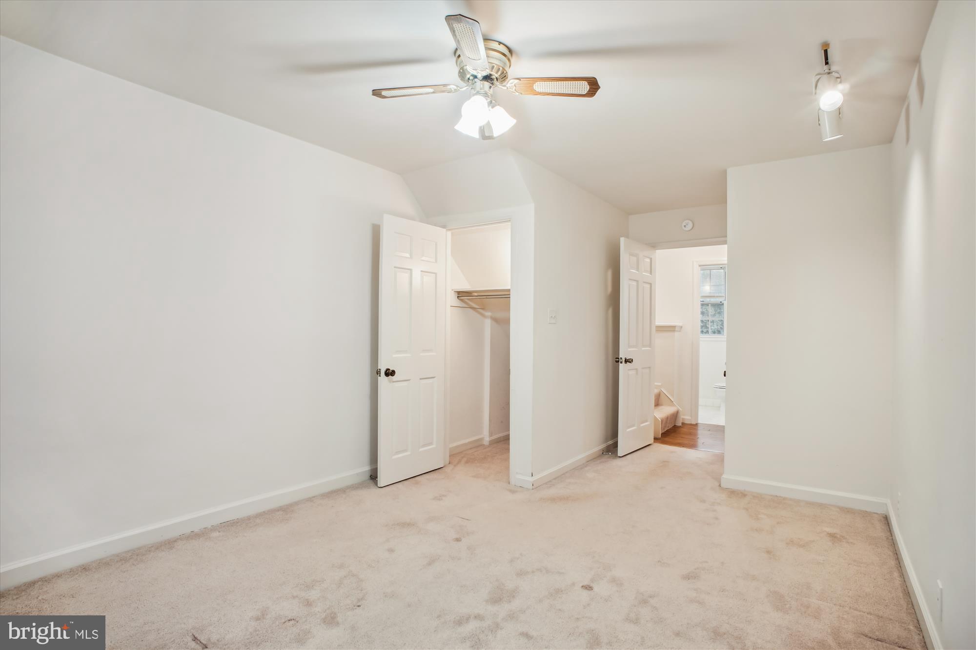 FAIRLINGTON ARBORS - Residential