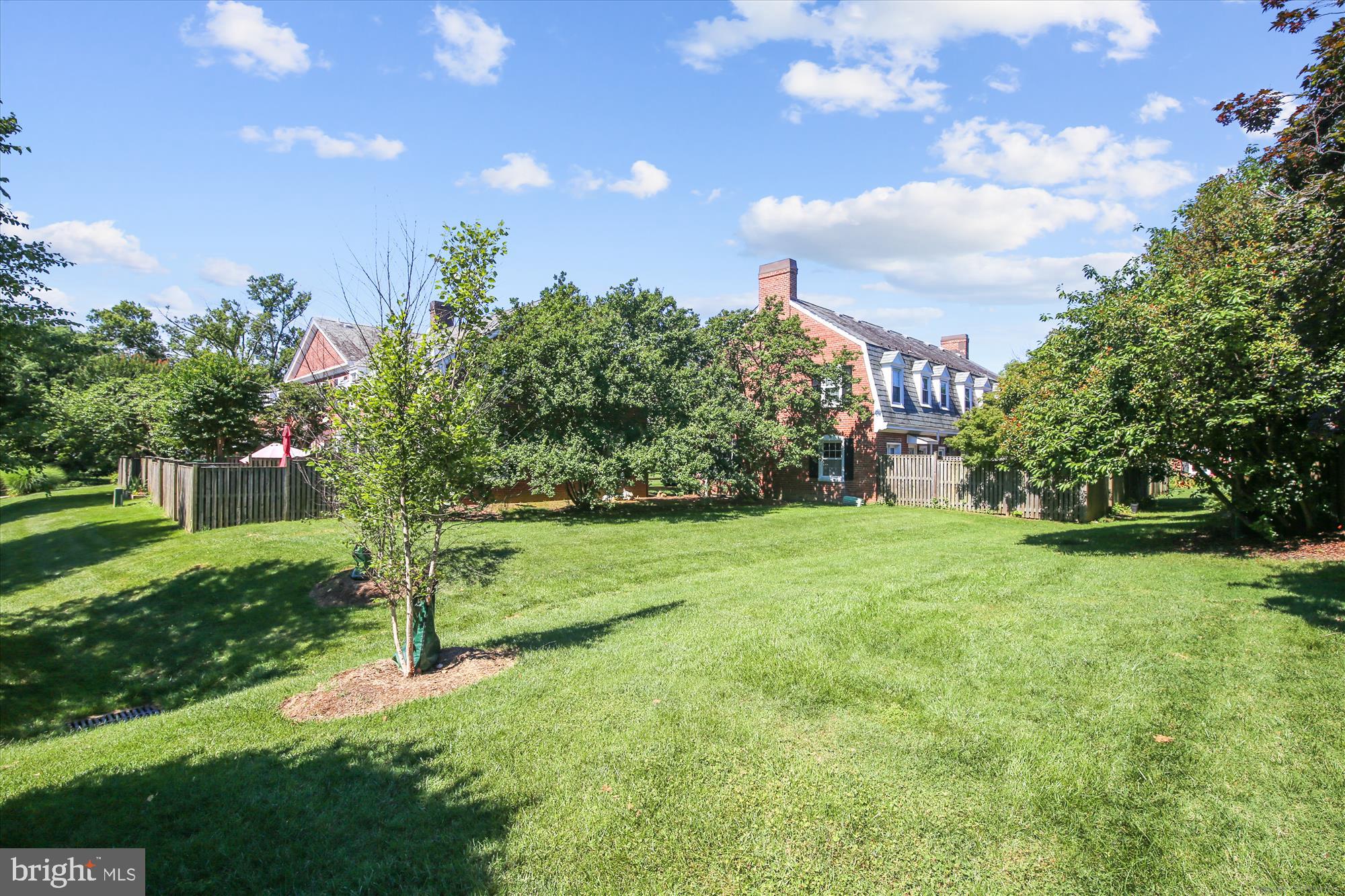 FAIRLINGTON ARBORS - Residential