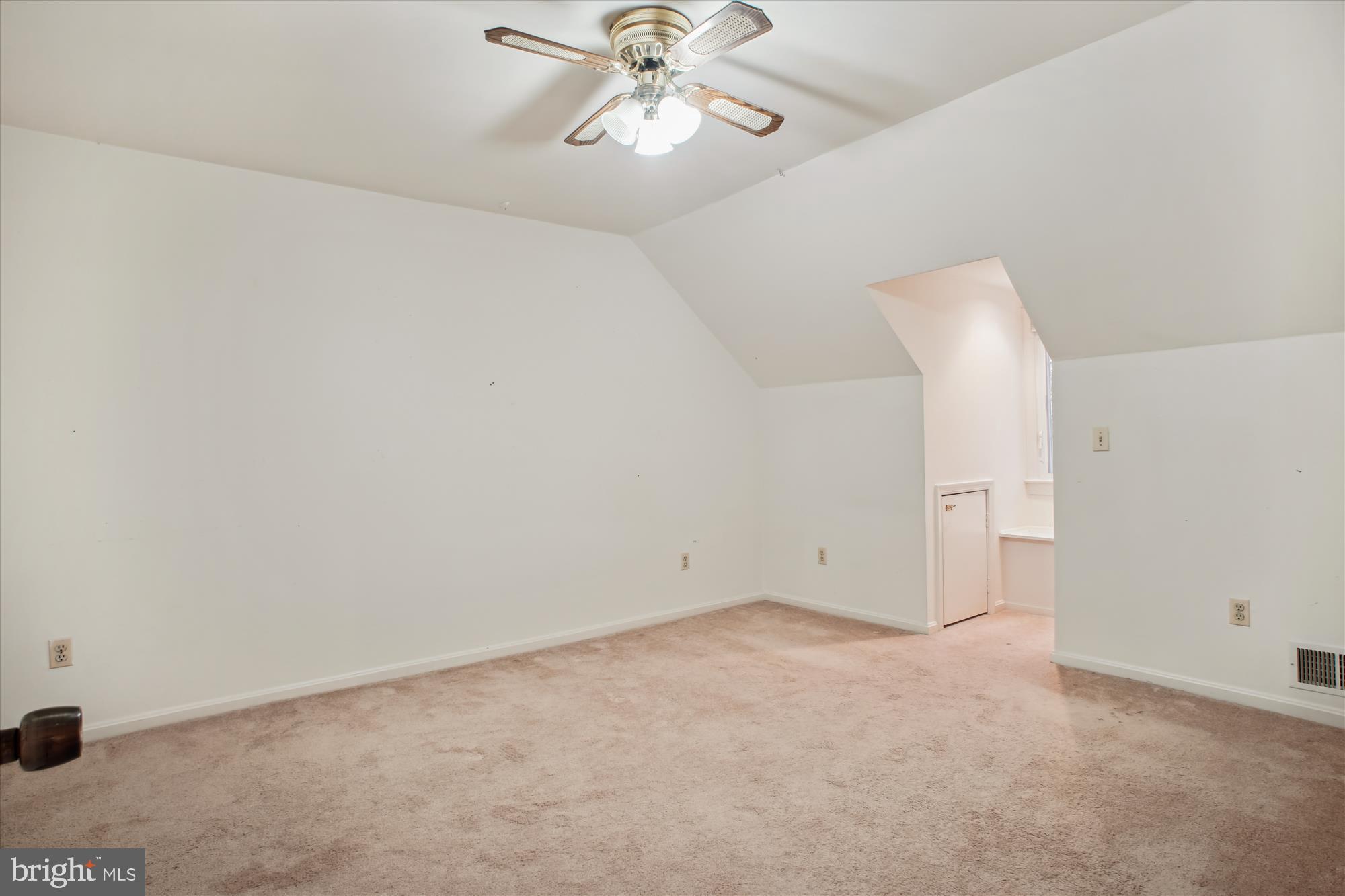 FAIRLINGTON ARBORS - Residential