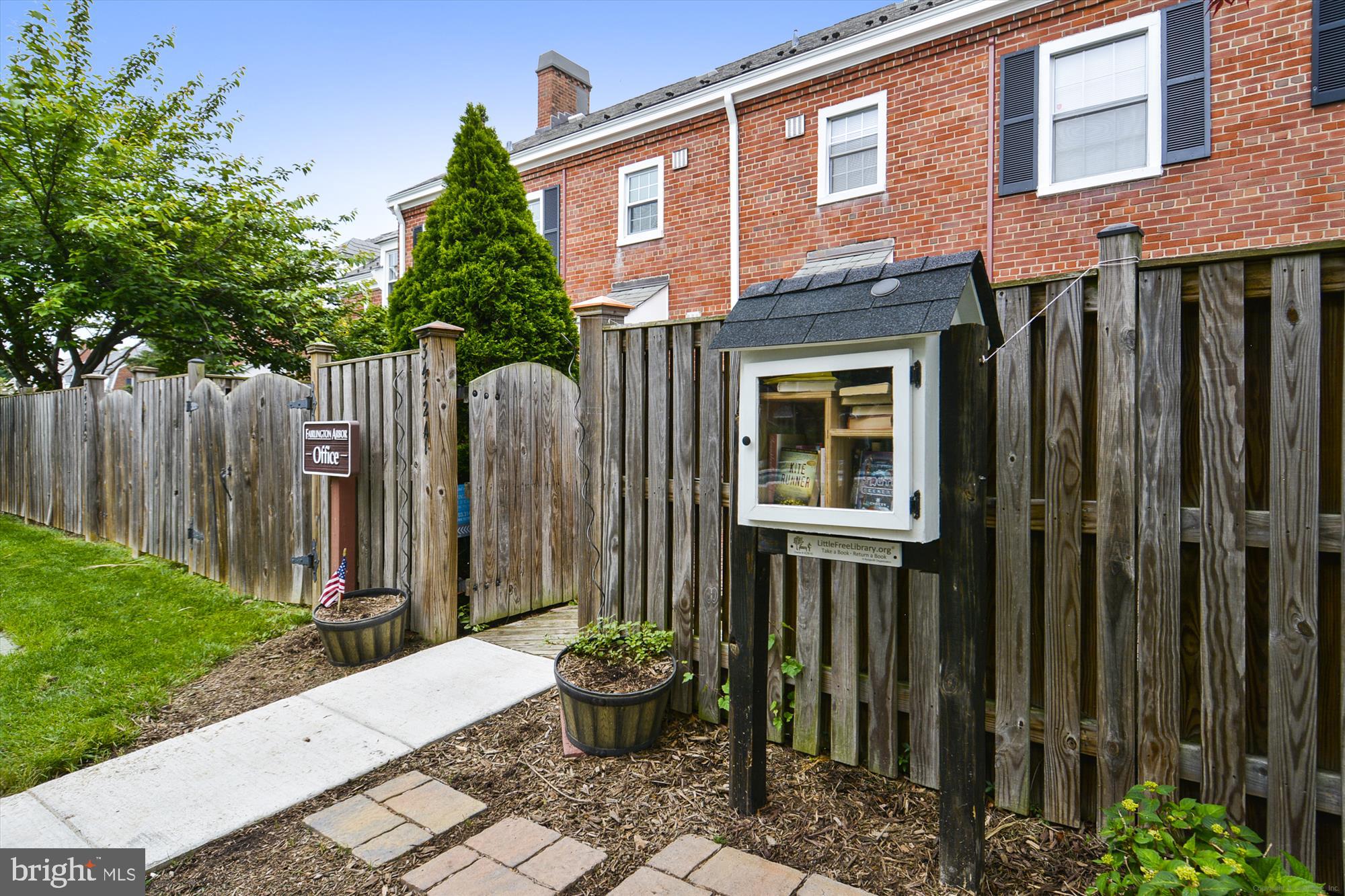 FAIRLINGTON ARBORS - Residential