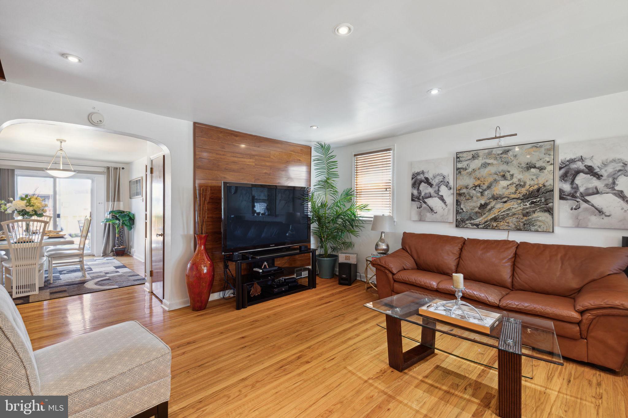 MELROSE PARK GARDENS - Residential