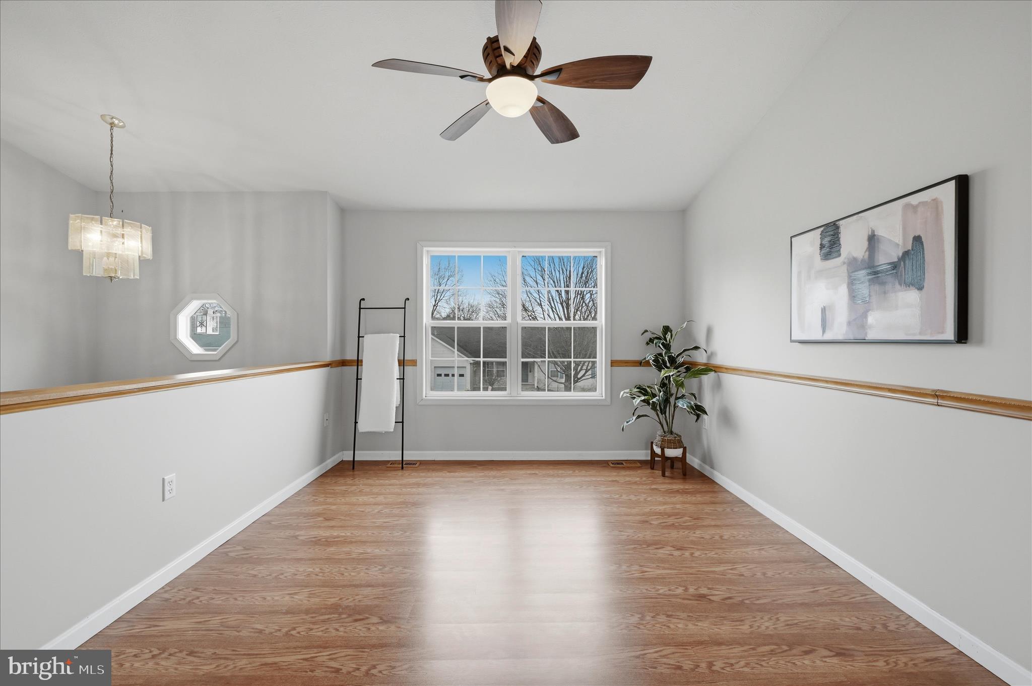 DOUGLAS OAKS - Residential