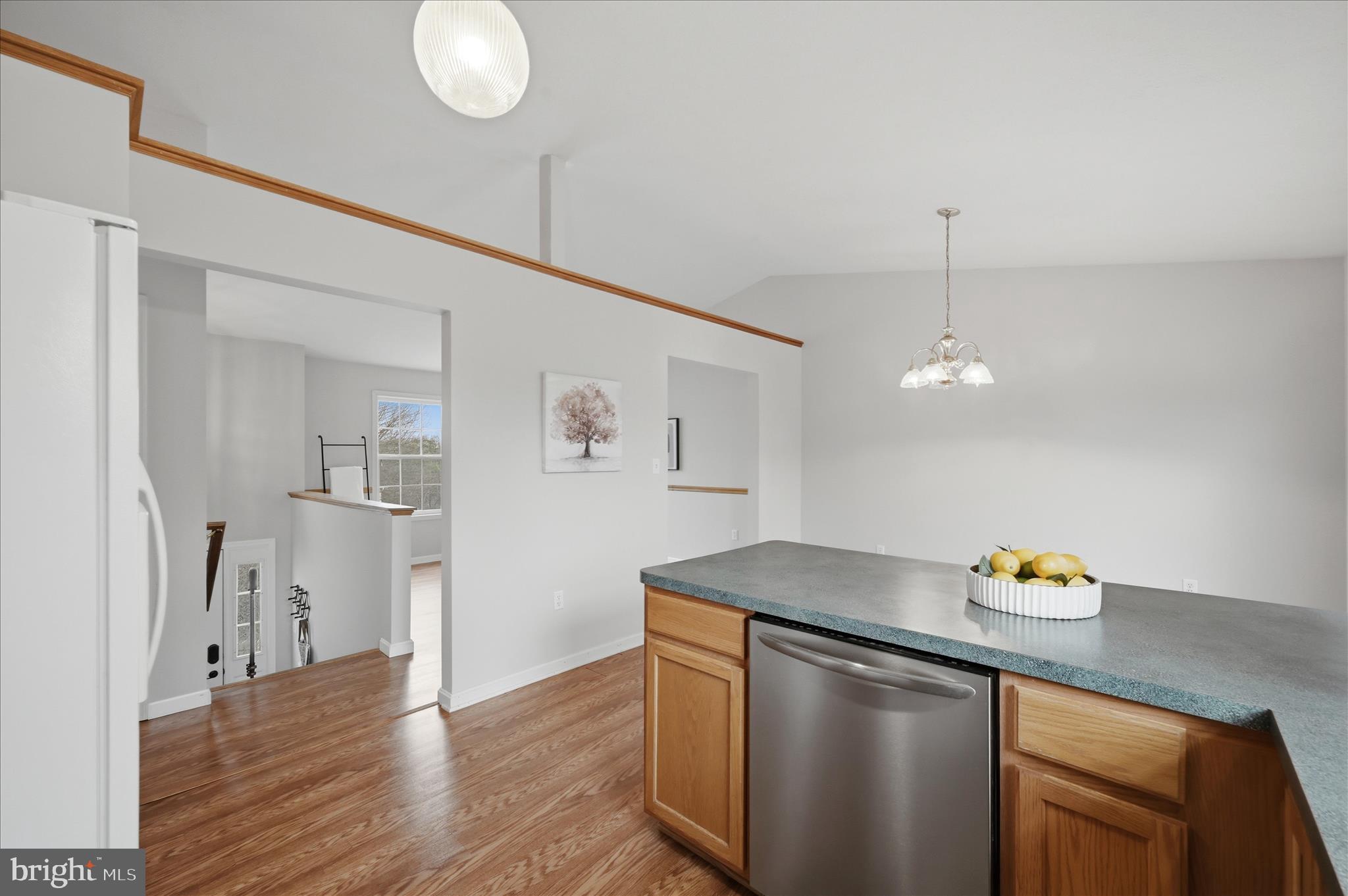 DOUGLAS OAKS - Residential