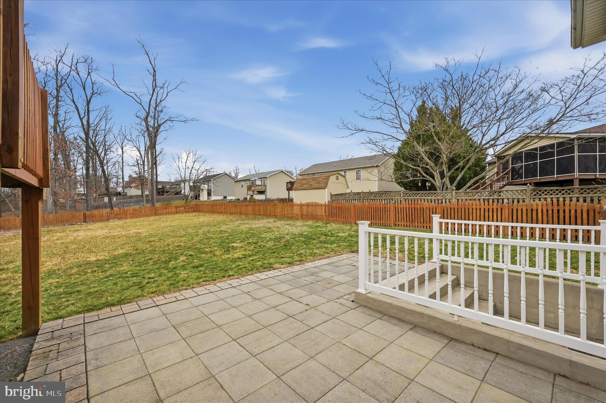 DOUGLAS OAKS - Residential