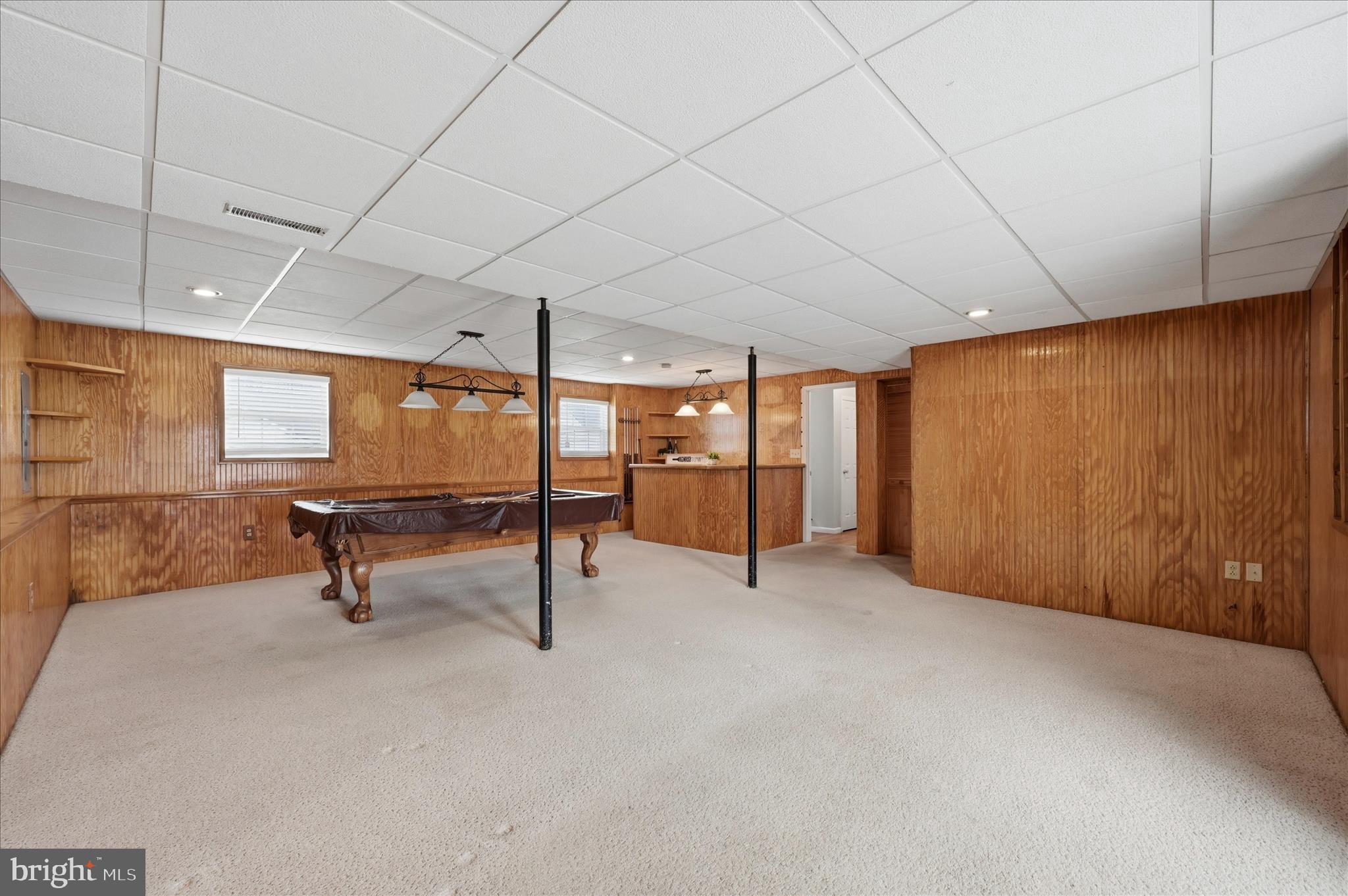 DOUGLAS OAKS - Residential