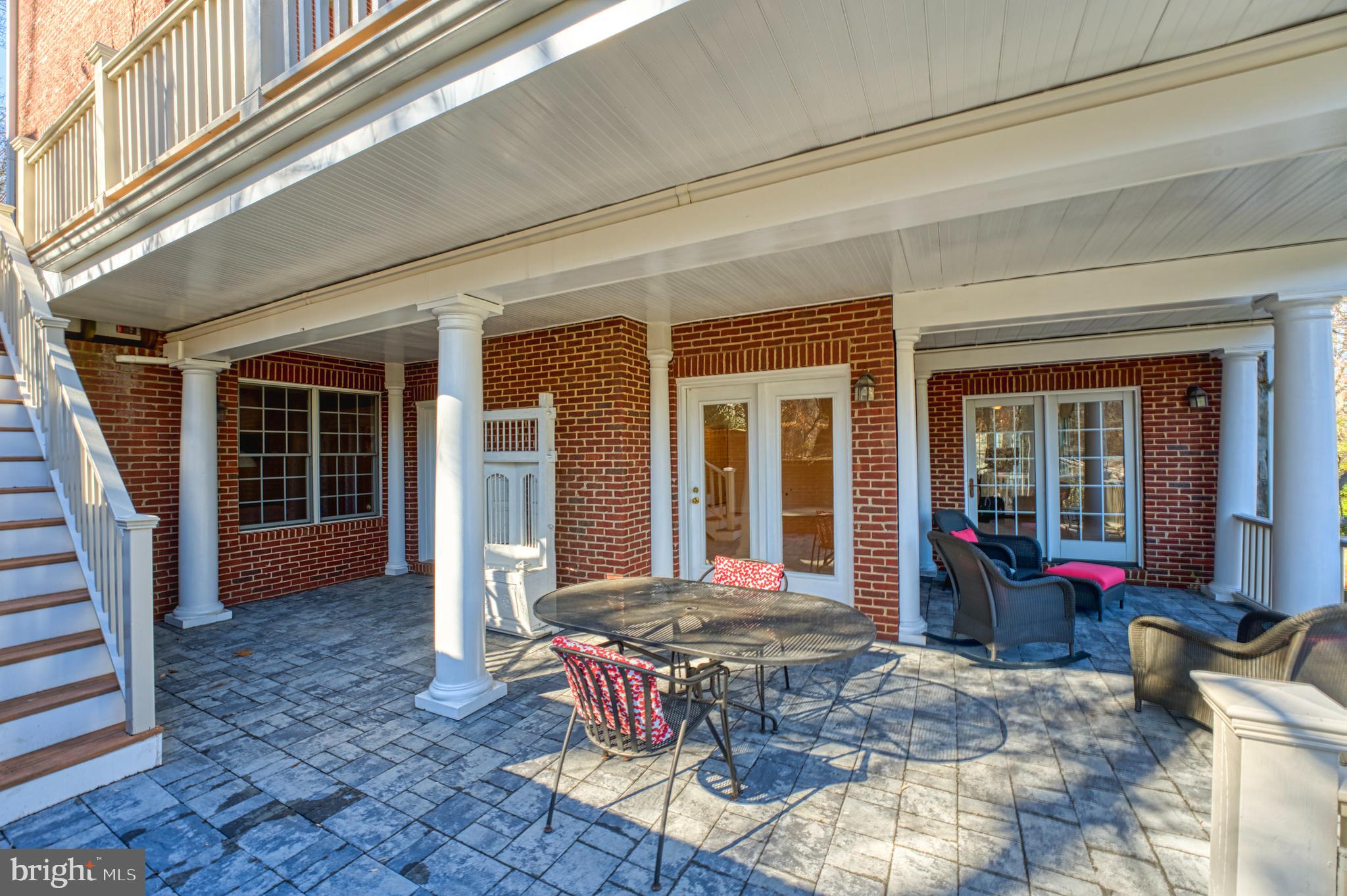 WOODLAND ACRES - Residential