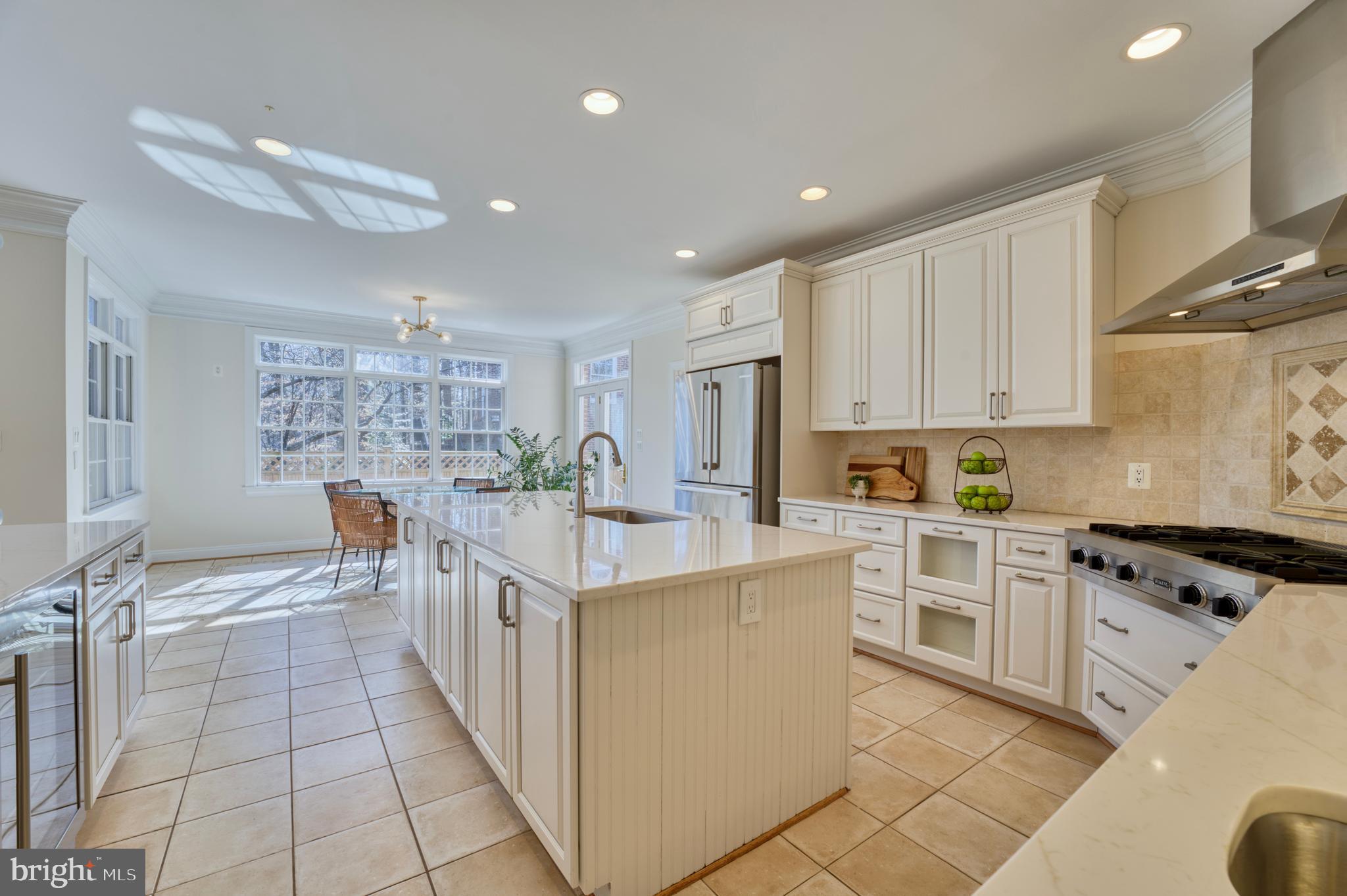 WOODLAND ACRES - Residential