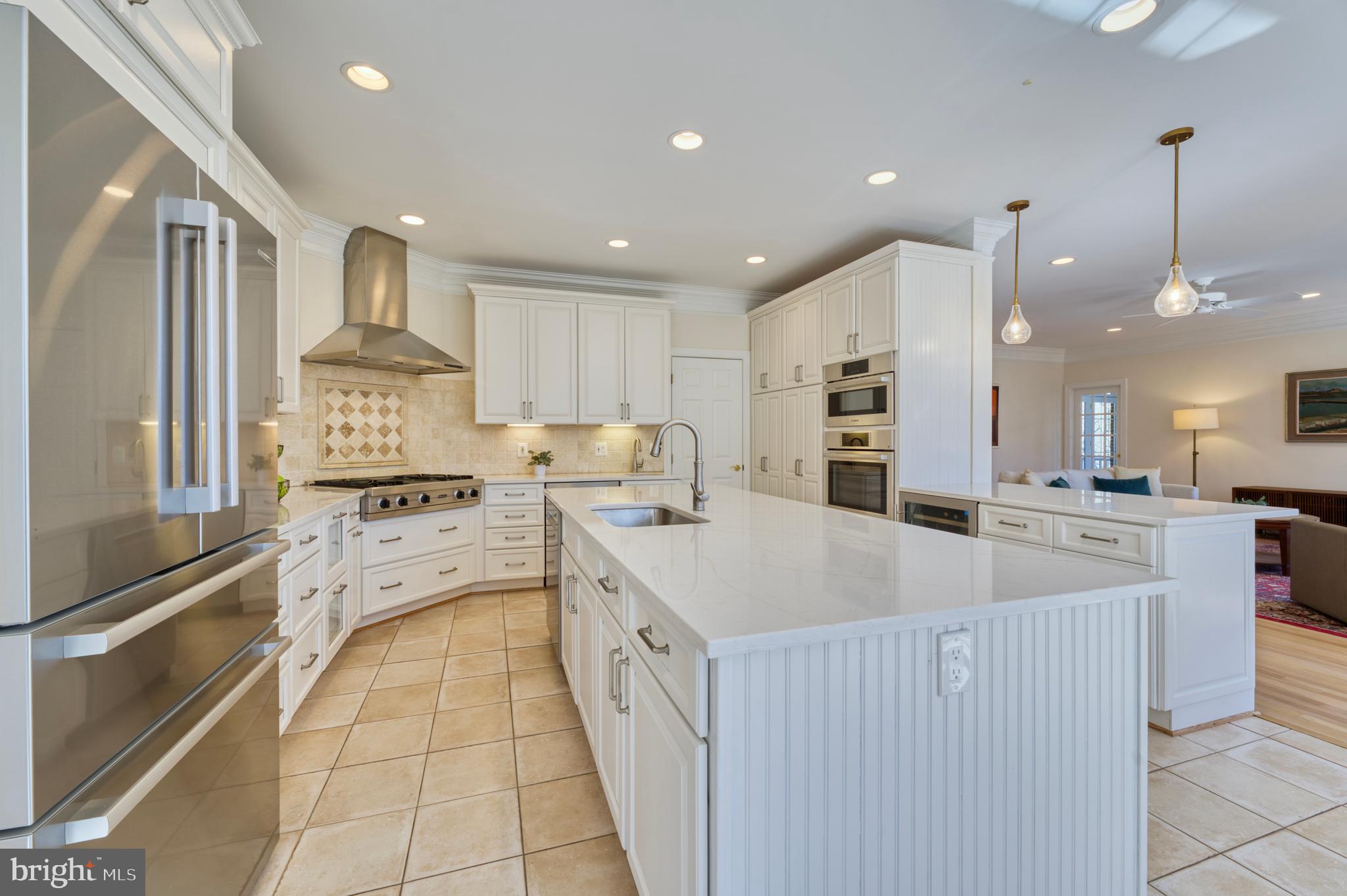 WOODLAND ACRES - Residential