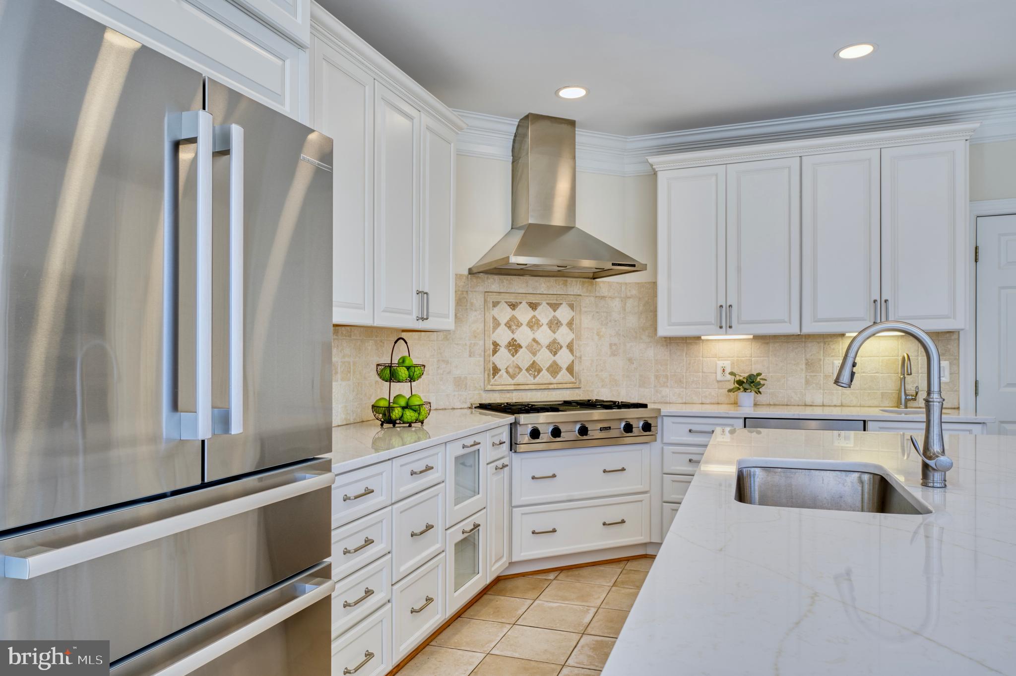 WOODLAND ACRES - Residential