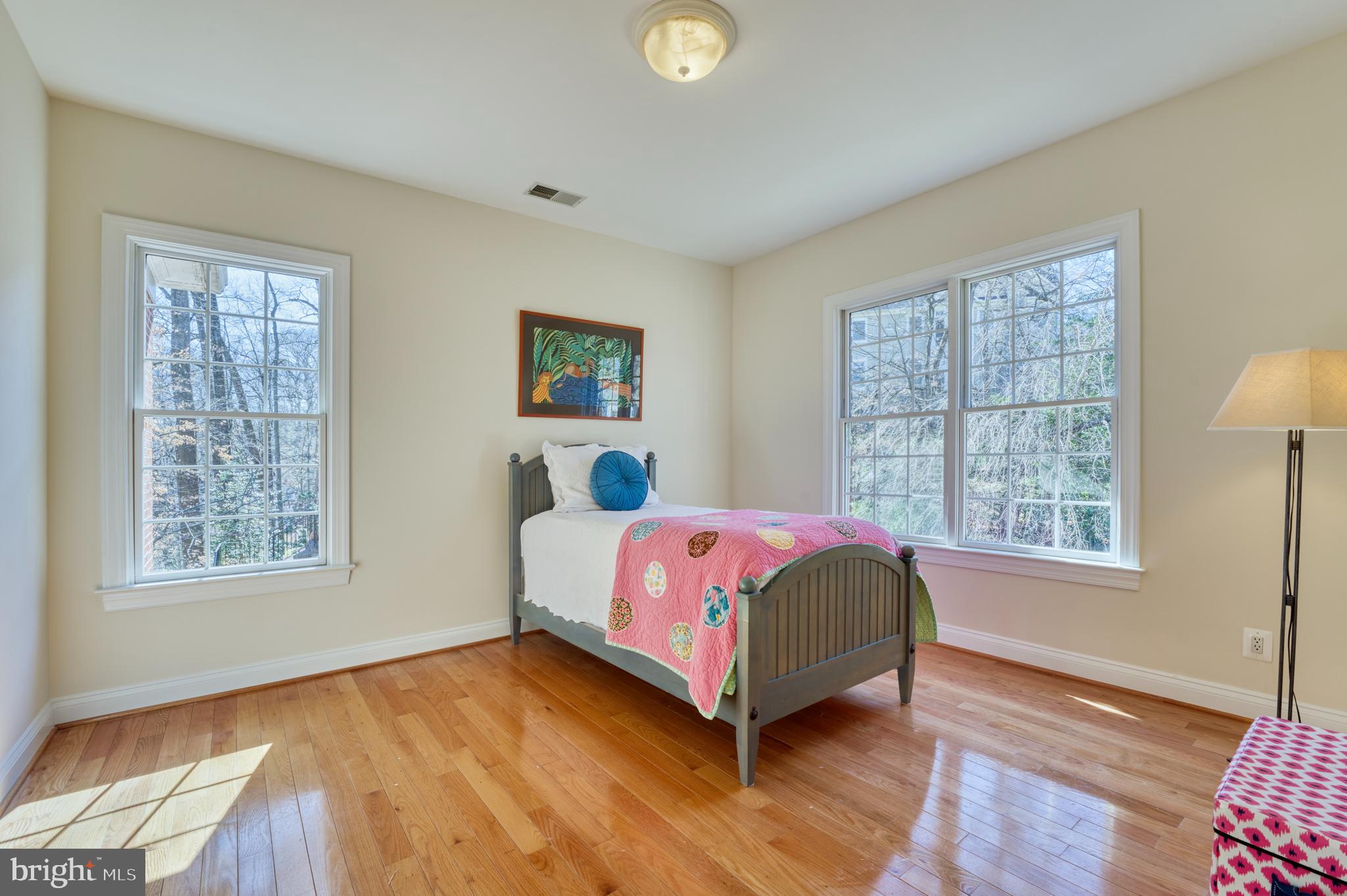 WOODLAND ACRES - Residential