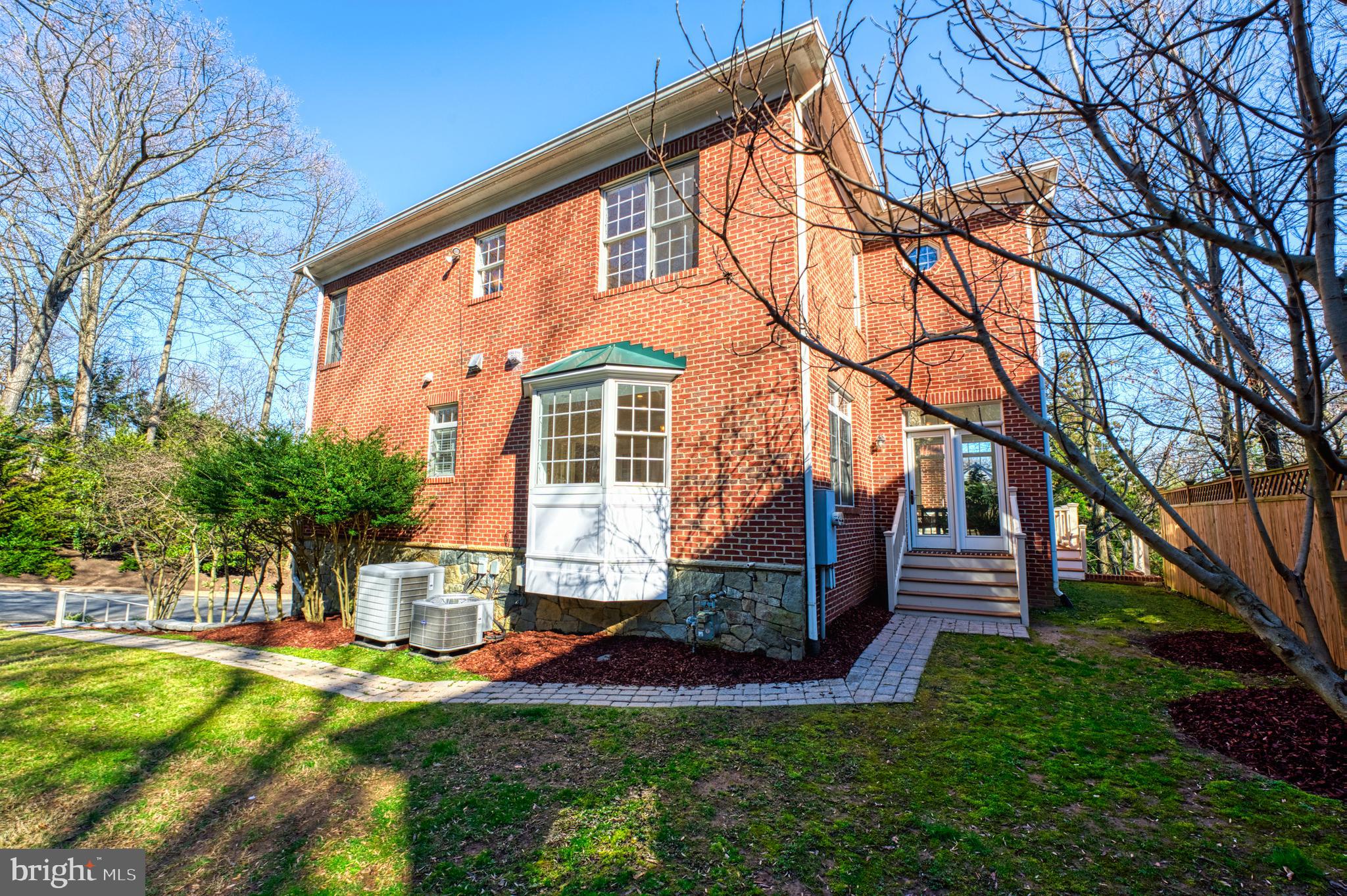 WOODLAND ACRES - Residential