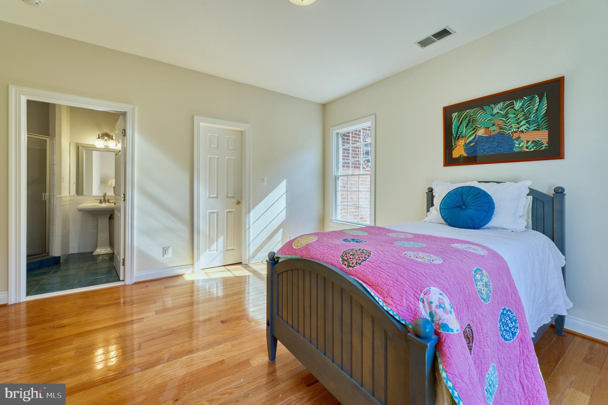 WOODLAND ACRES - Residential