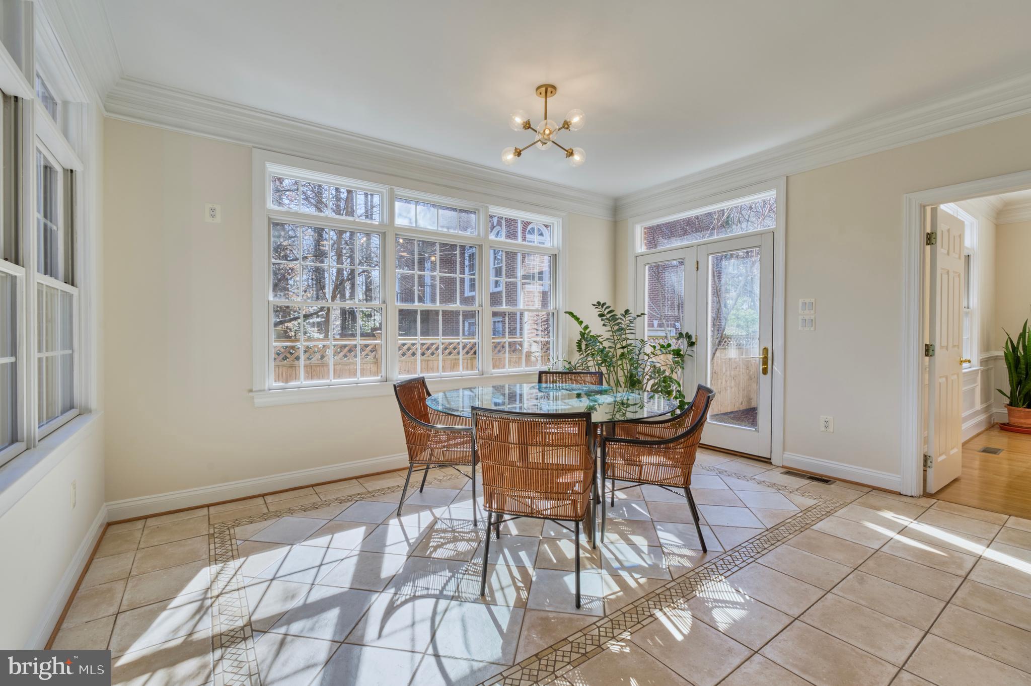 WOODLAND ACRES - Residential