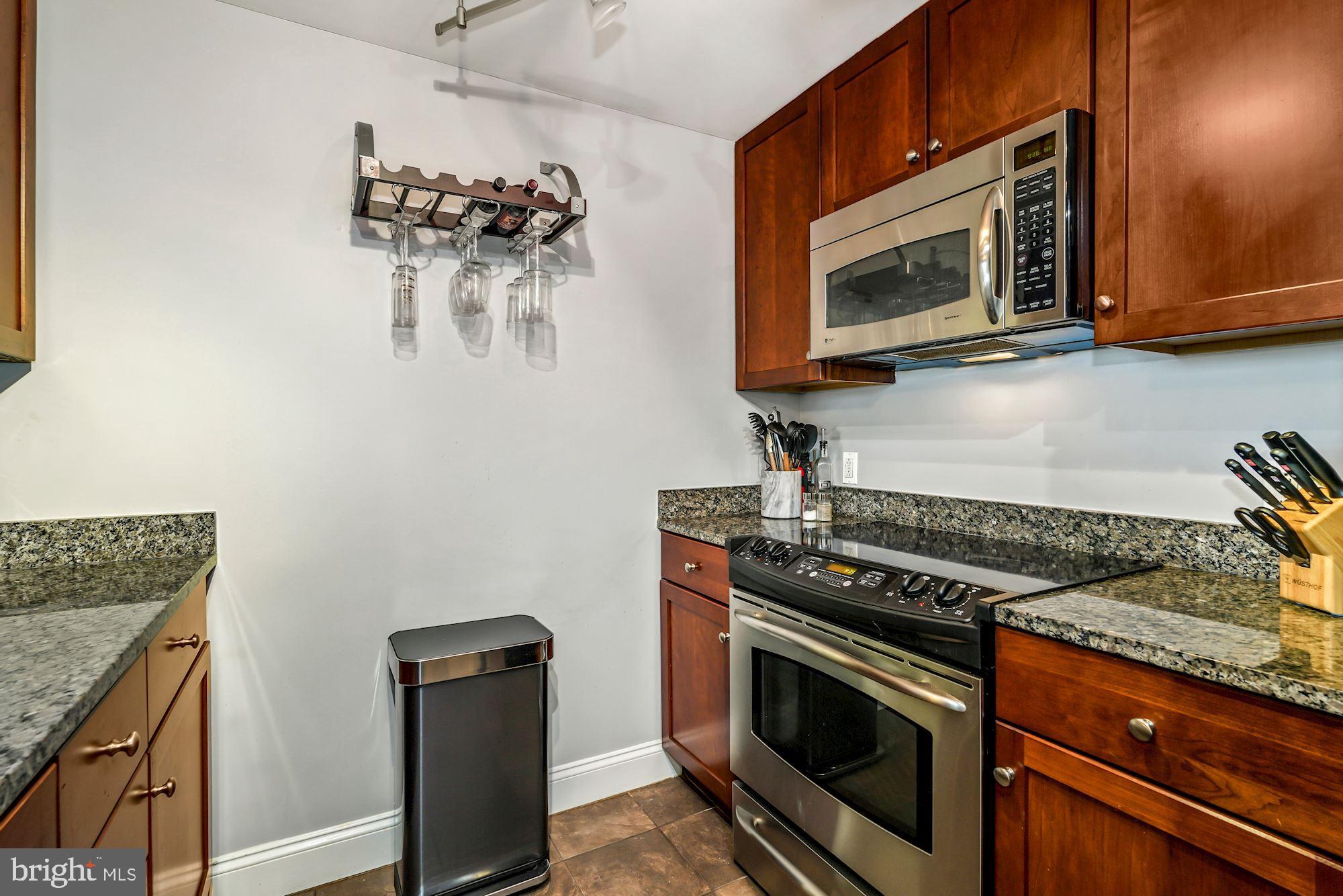 ARLINGTON - Residential Lease