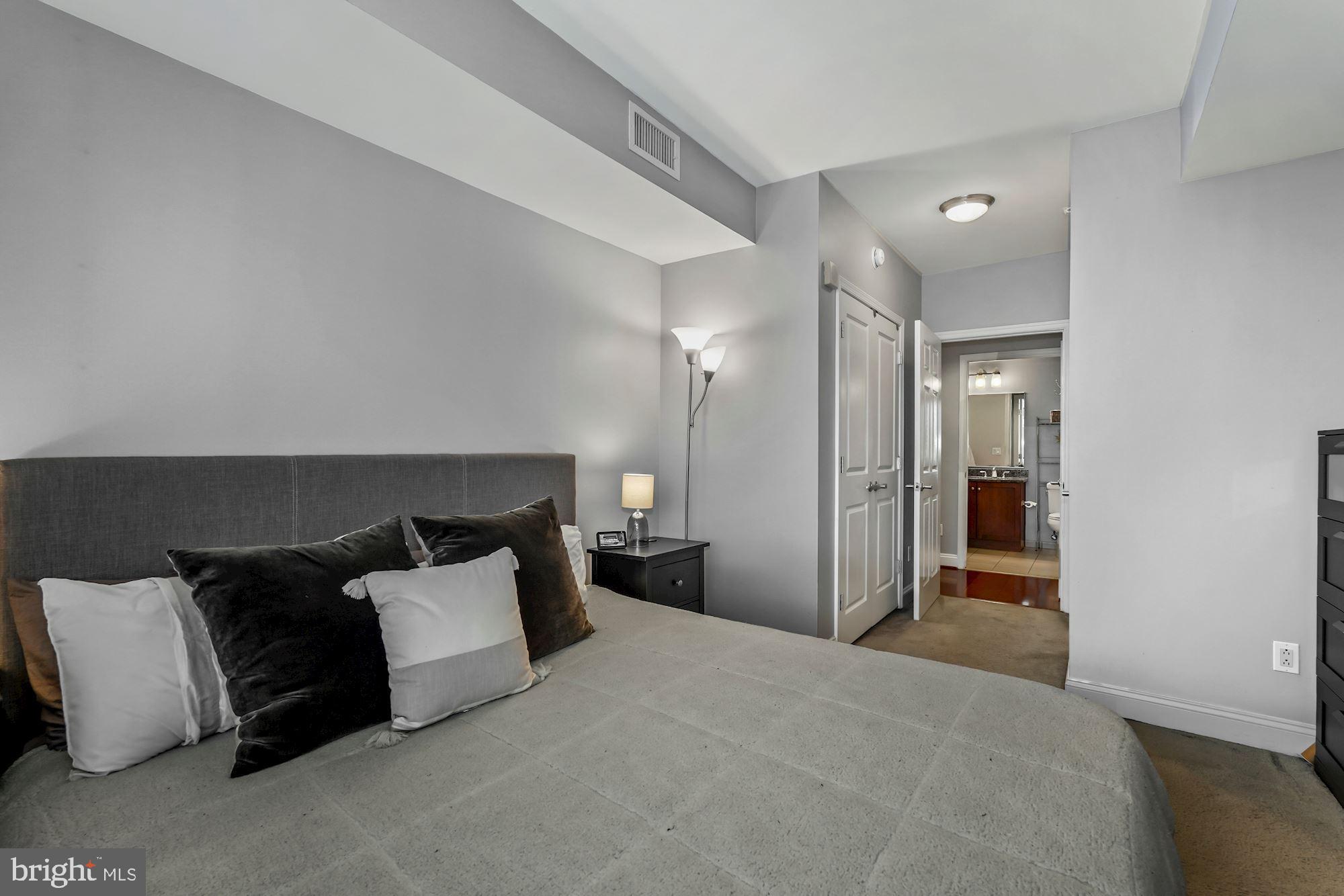 ARLINGTON - Residential Lease