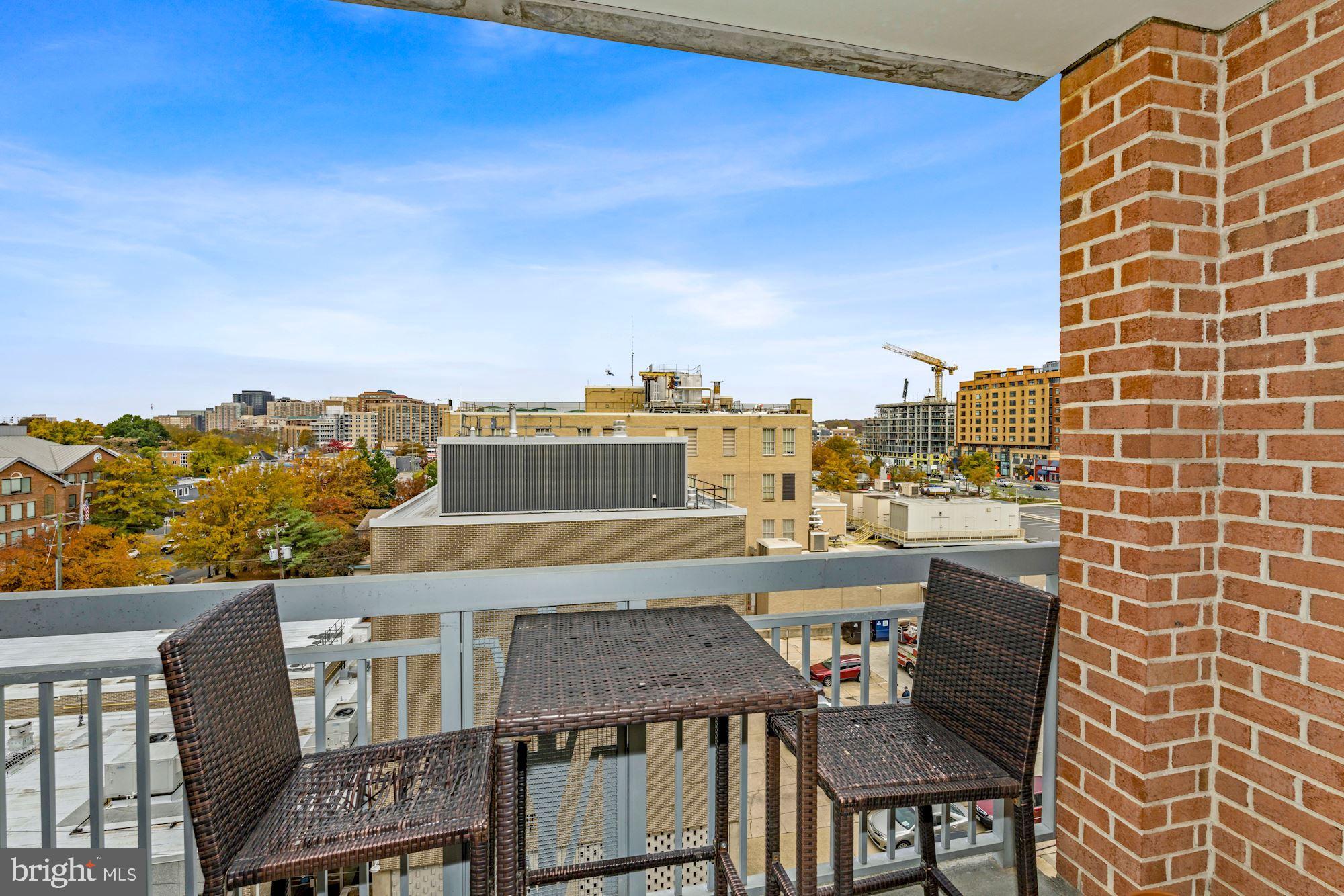 ARLINGTON - Residential Lease