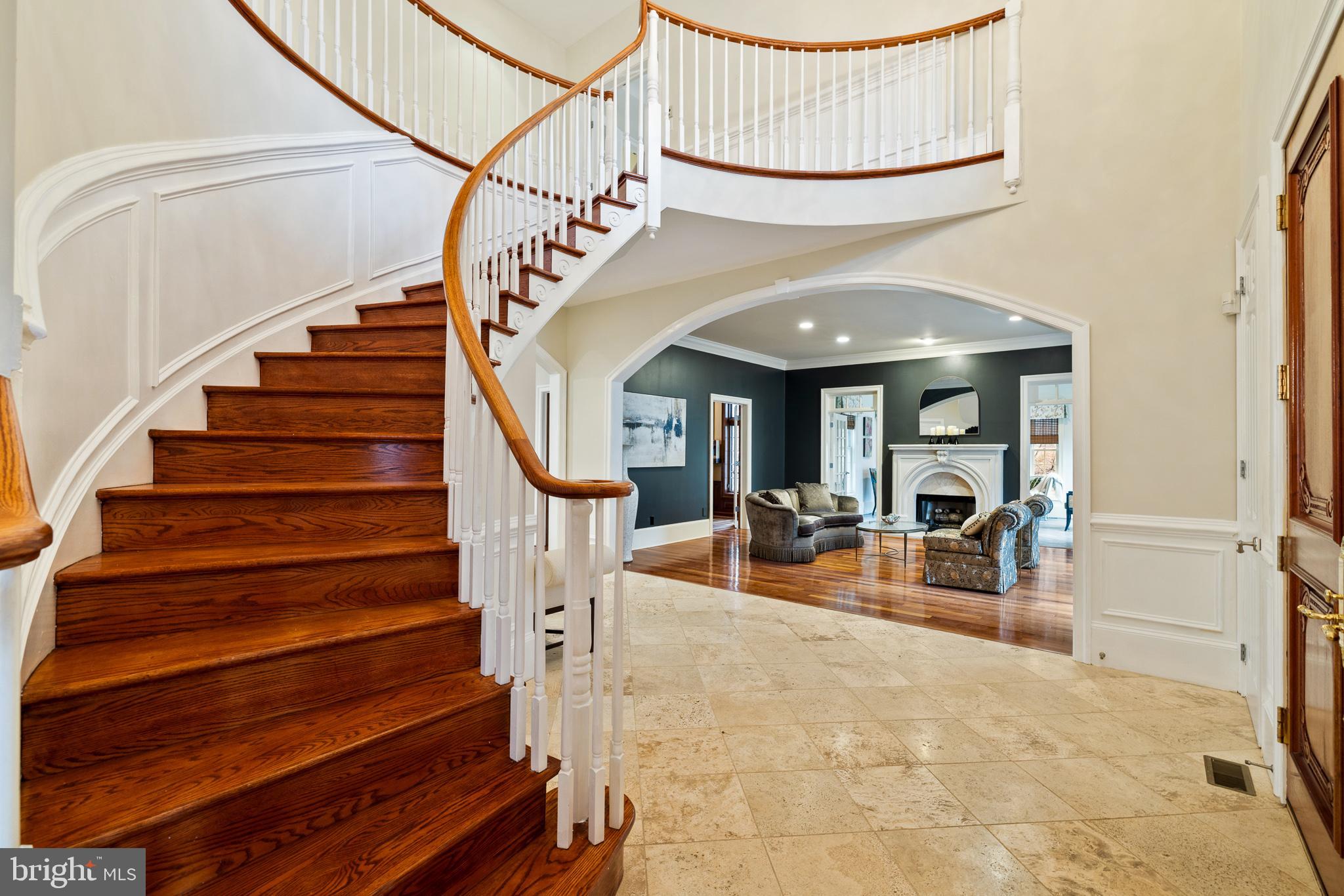 961 WOOTTON ROAD