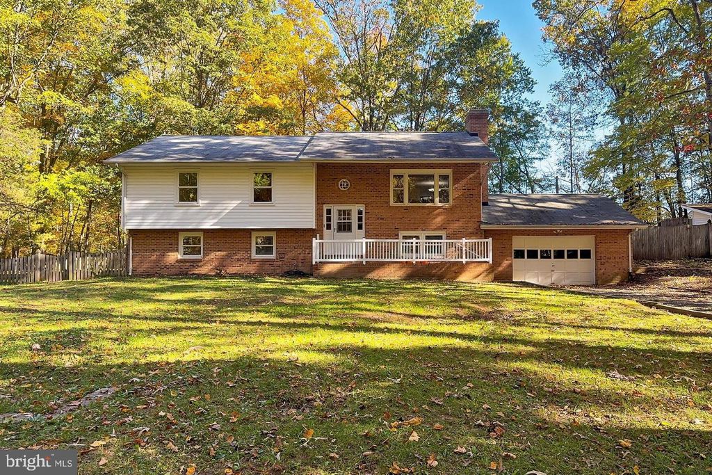 Photo of 8918 Burwell Road, NOKESVILLE, VA 20181 (MLS # VAPW2105500)