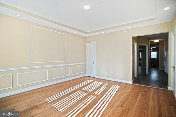 1904 CONSTITUTION AVE NE APT 3, WASHINGTON, DC 20002 - Image 2403e9c7e3e9e342f8d7f44ee2b7c420/2122321010
