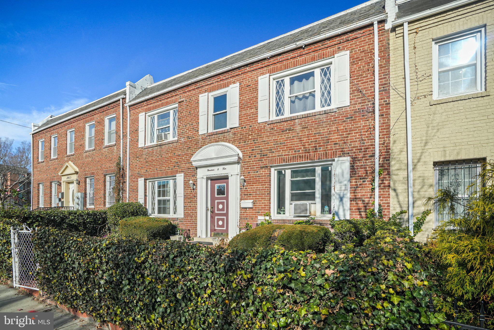 1904 CONSTITUTION AVENUE NE 3