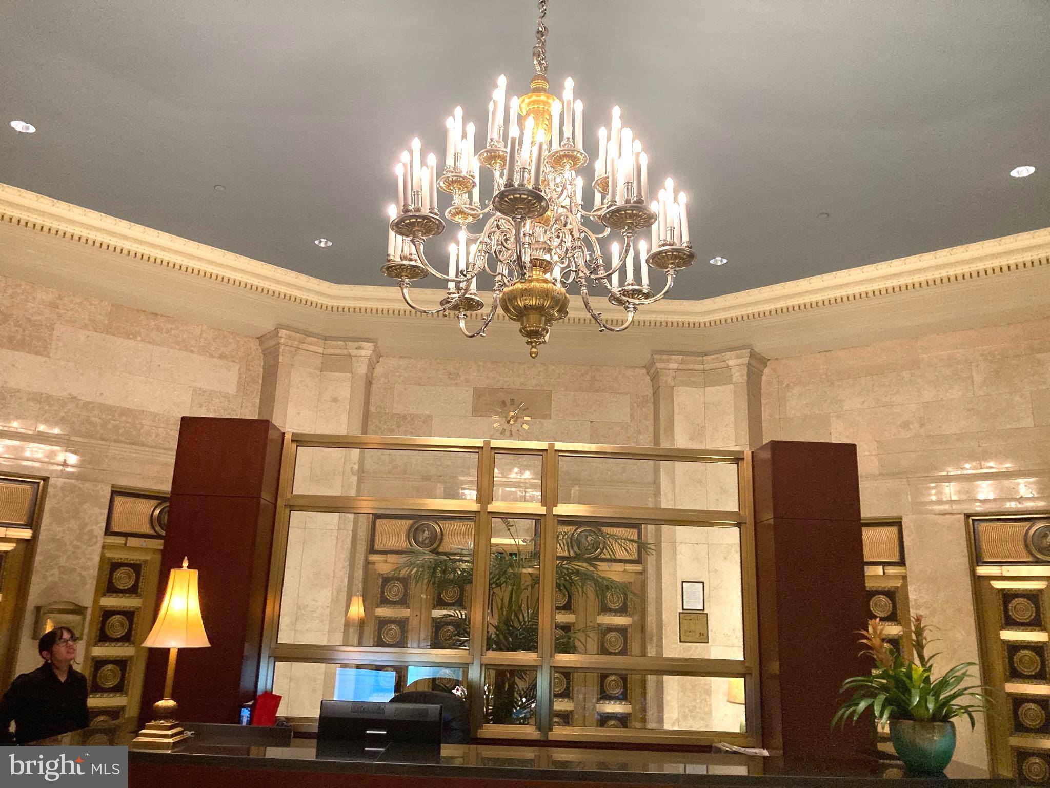 LOGAN SQUARE - Residential Lease