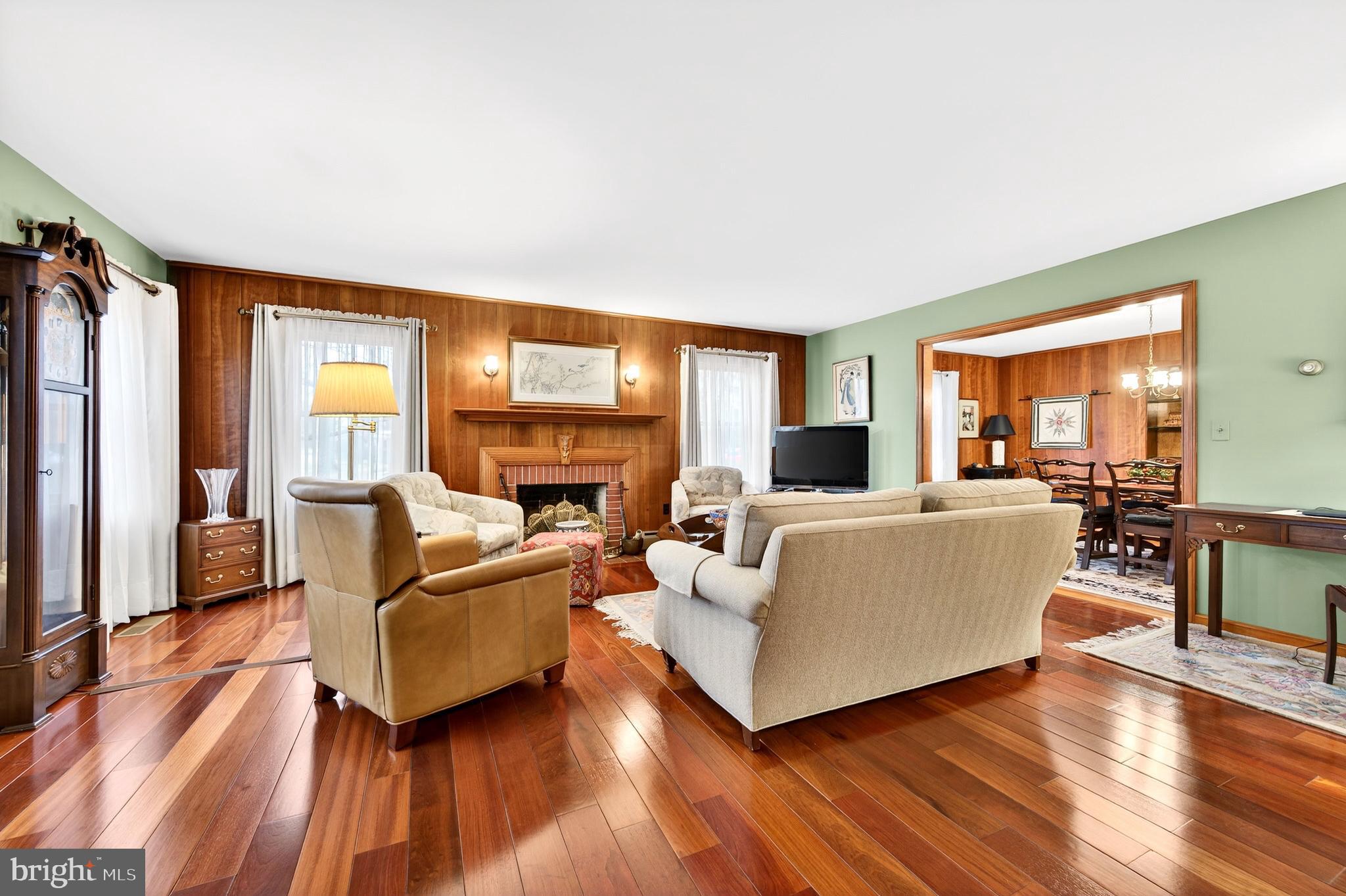 COLLEGE HEIGHTS - Residential