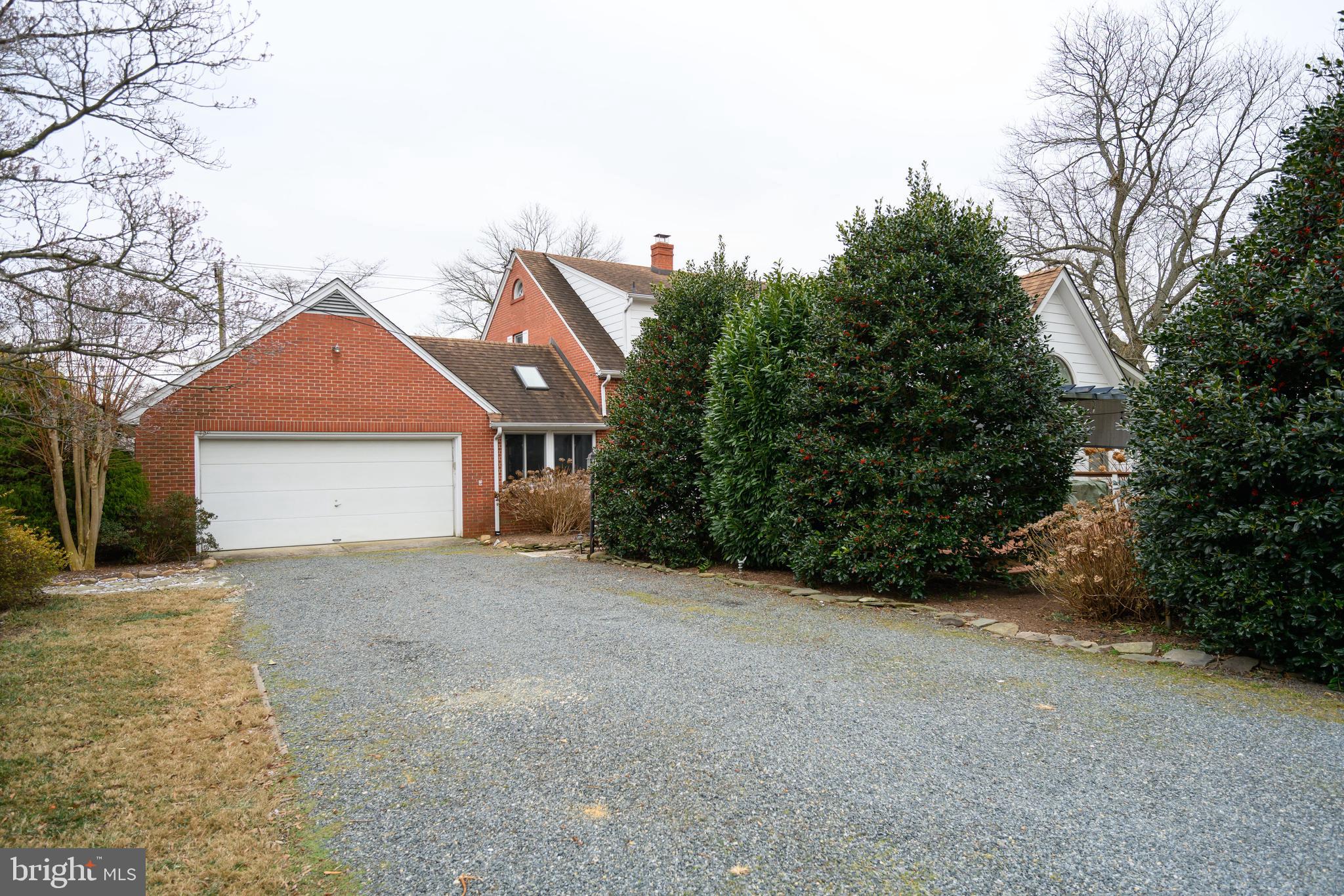 COLLEGE HEIGHTS - Residential